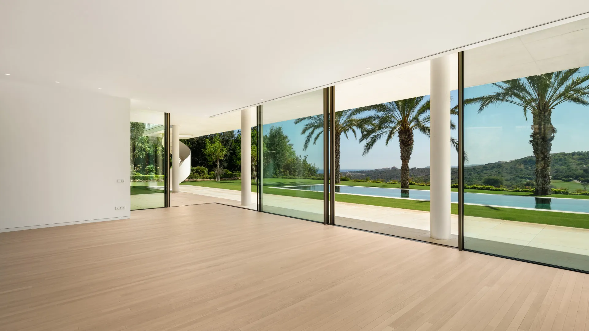Casares, villa de 5 dormitorios en venta