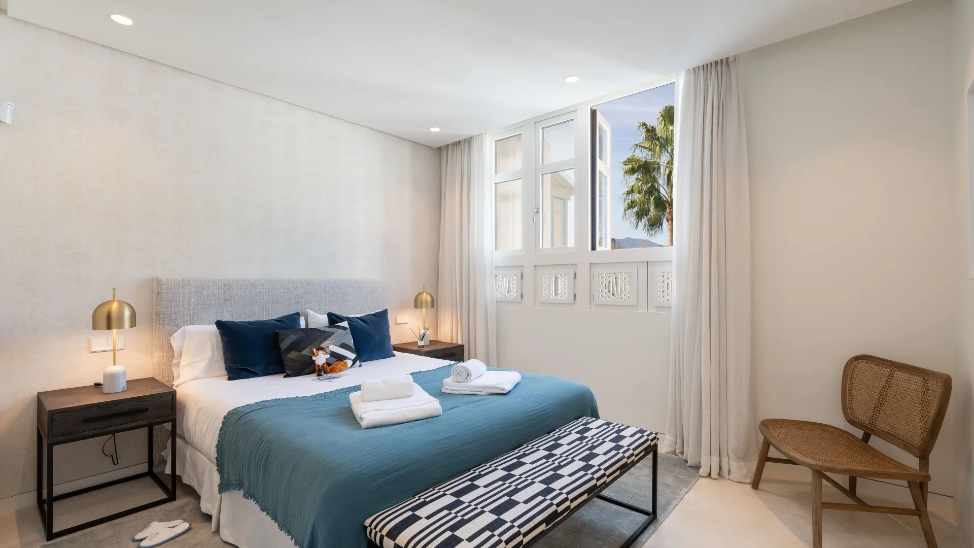 For sale Marbella Golden Mile duplex penthouse
