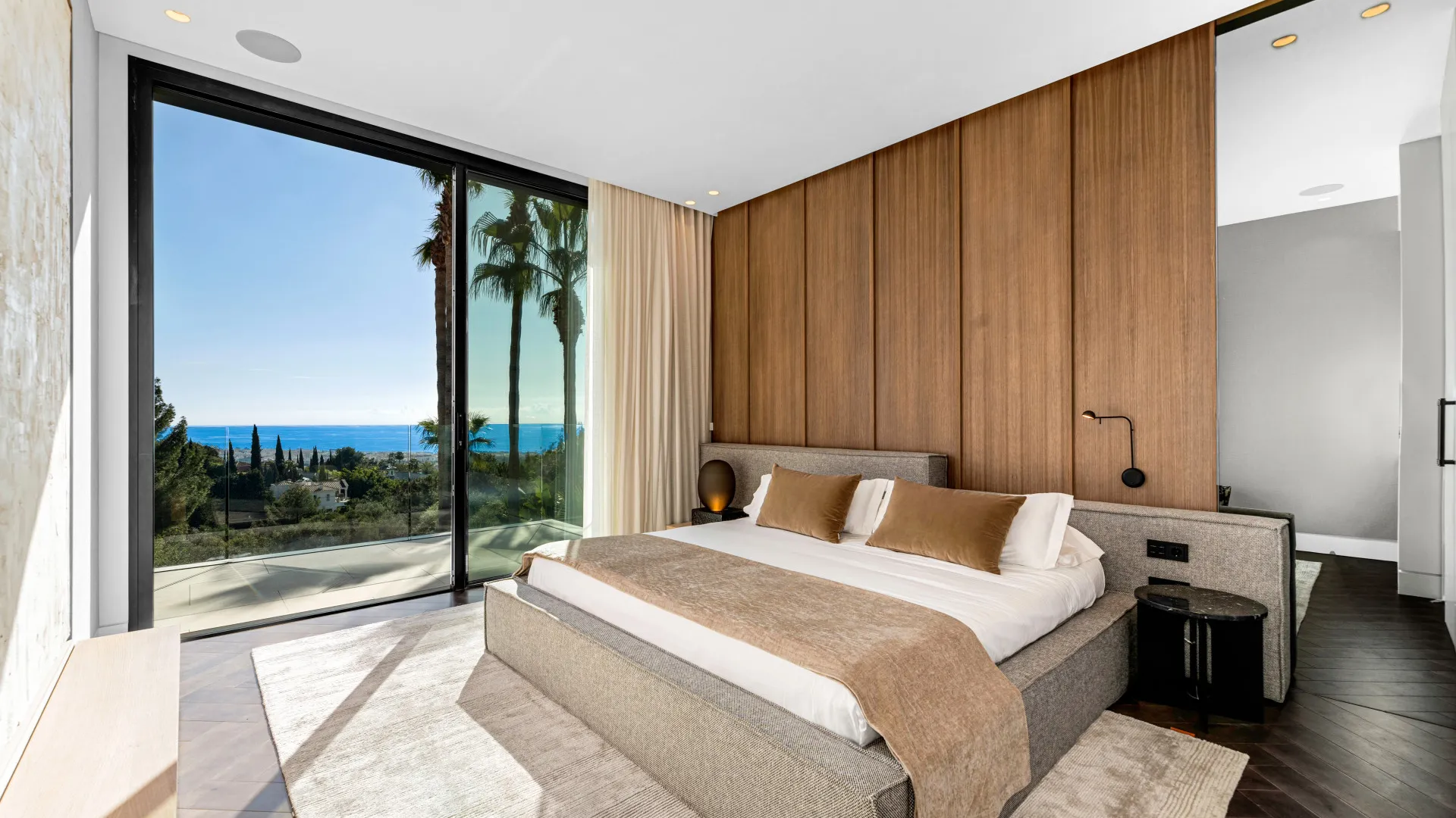 Marbella Golden Mile, villa en venta con 6 dormitorios