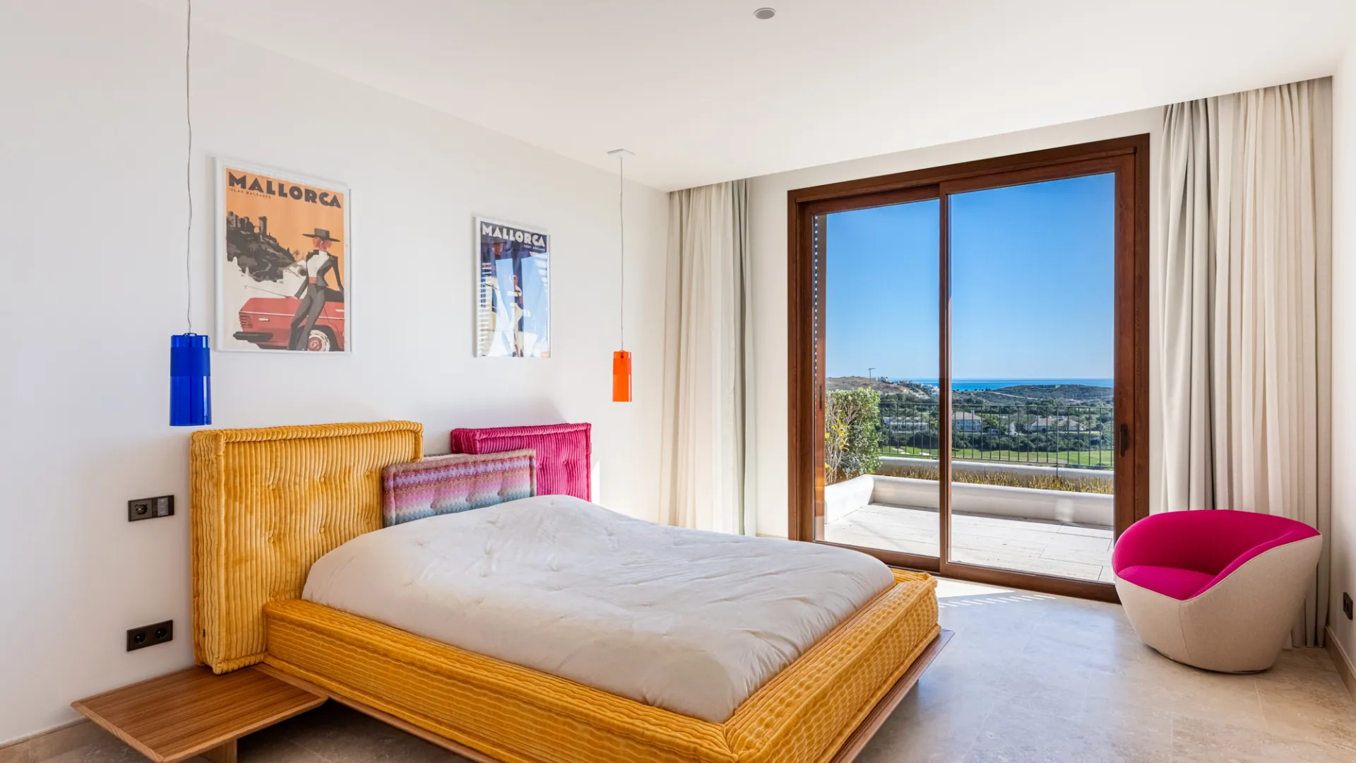 Apartment for sale in Finca Cortesin with 3 bedrooms