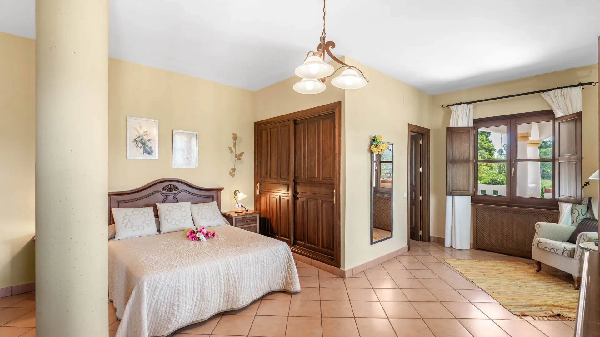 Se vende finca en Ronda con 5 dormitorios