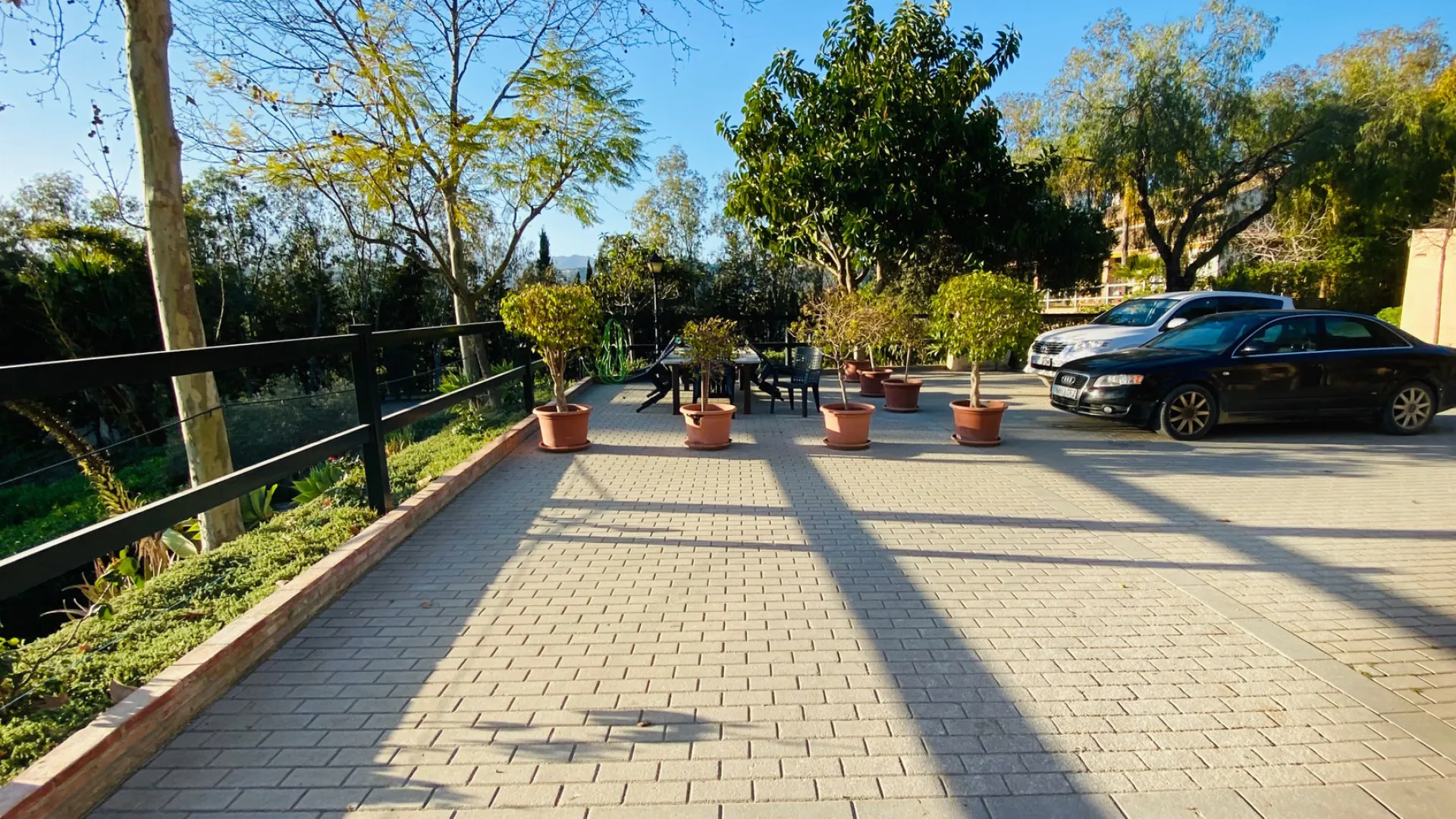 Mijas Costa, finca en venta con 3 dormitorios