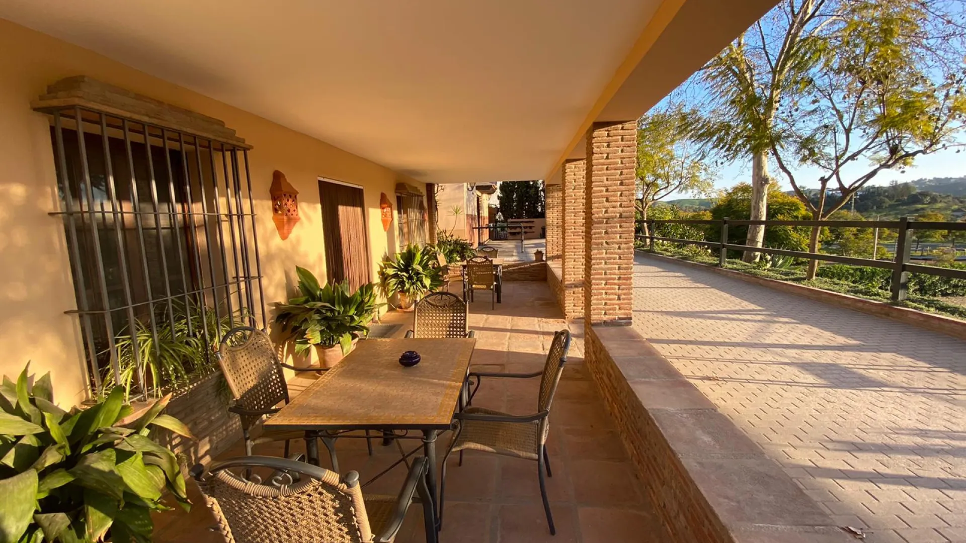 Mijas Costa, finca en venta con 3 dormitorios