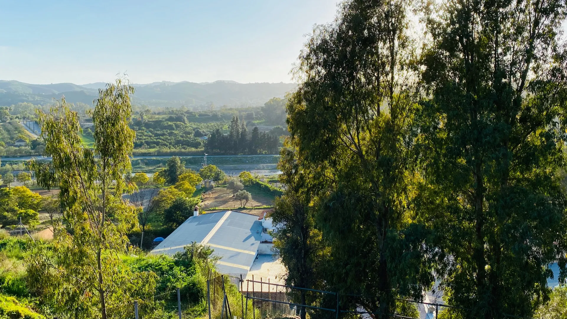 Mijas Costa, finca en venta con 3 dormitorios