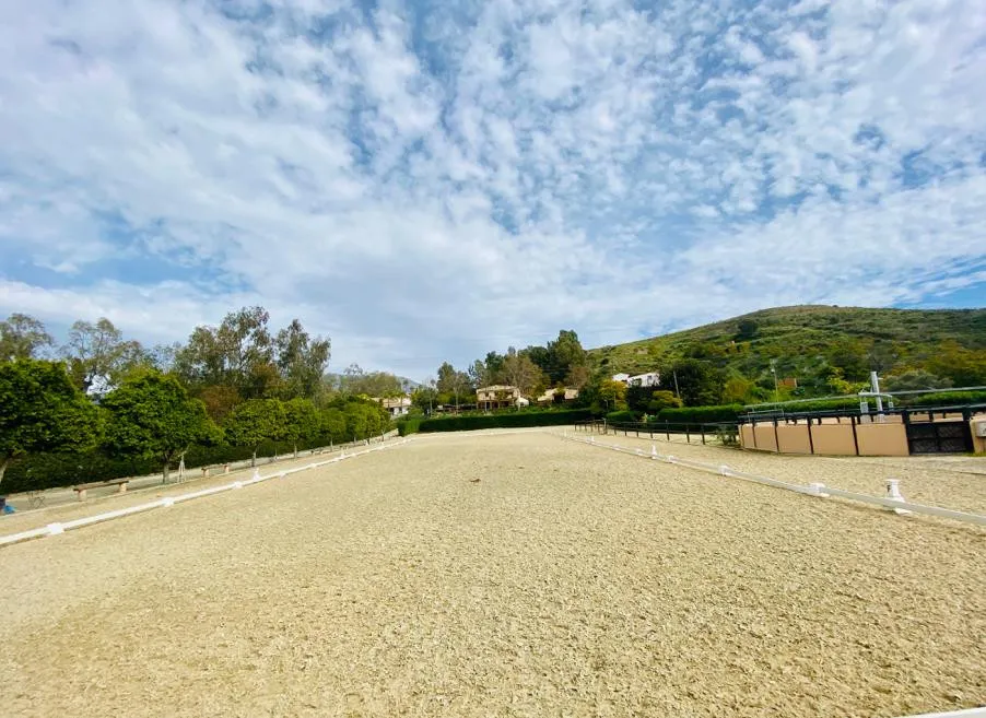 Mijas Costa, finca en venta con 3 dormitorios