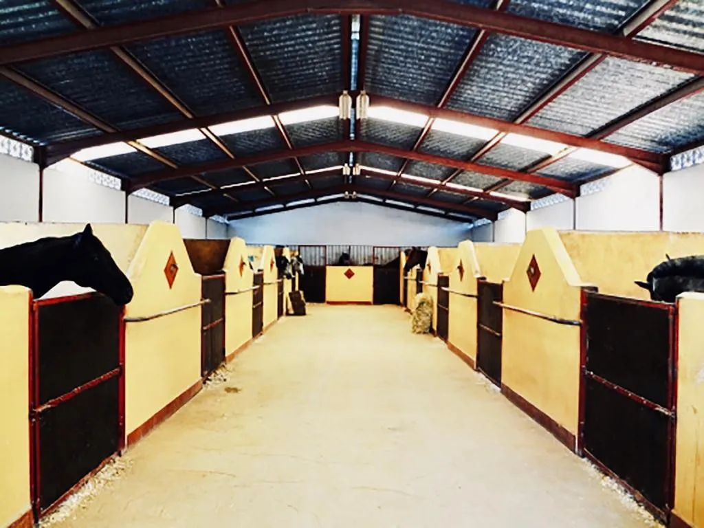 Mijas Costa, finca en venta con 3 dormitorios