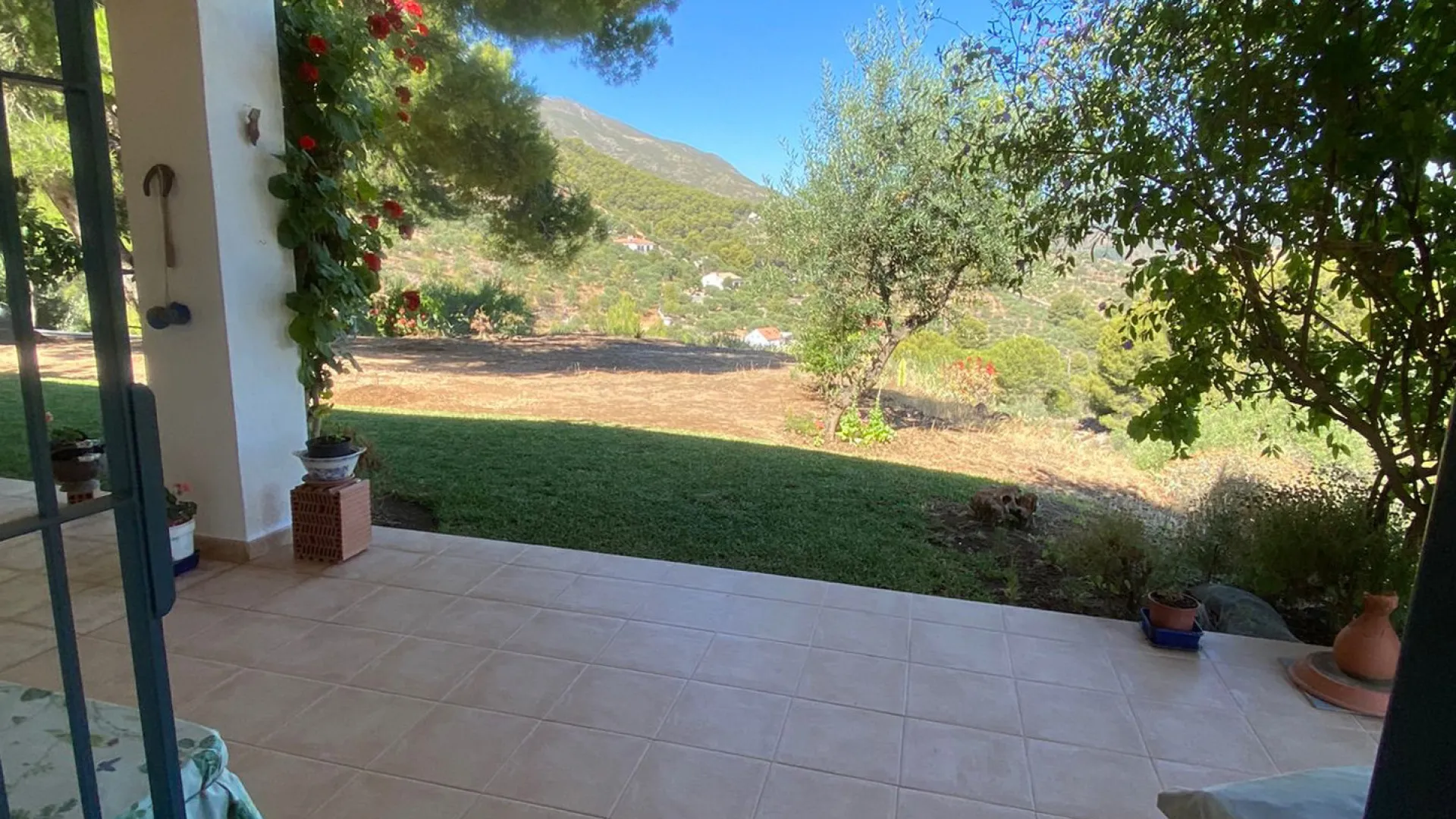 Buy finca in Monda