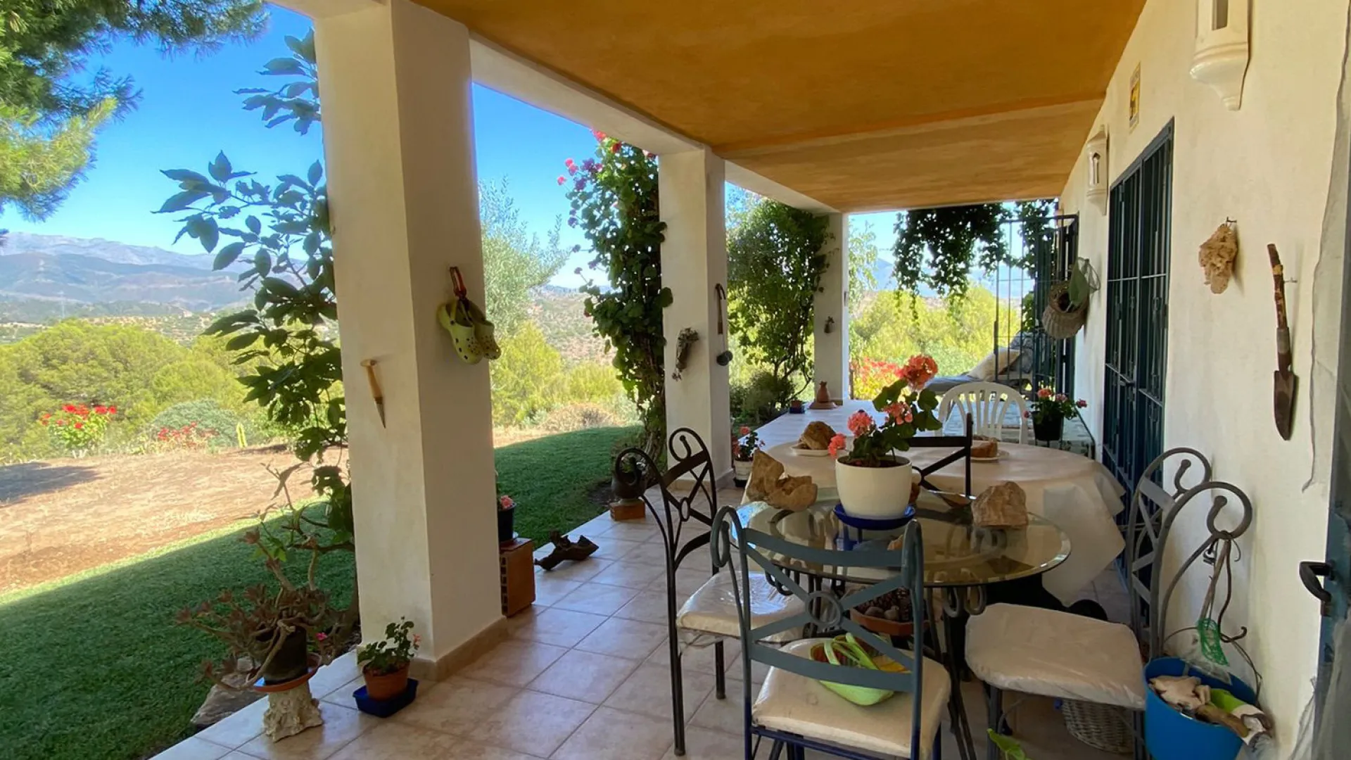 Buy finca in Monda