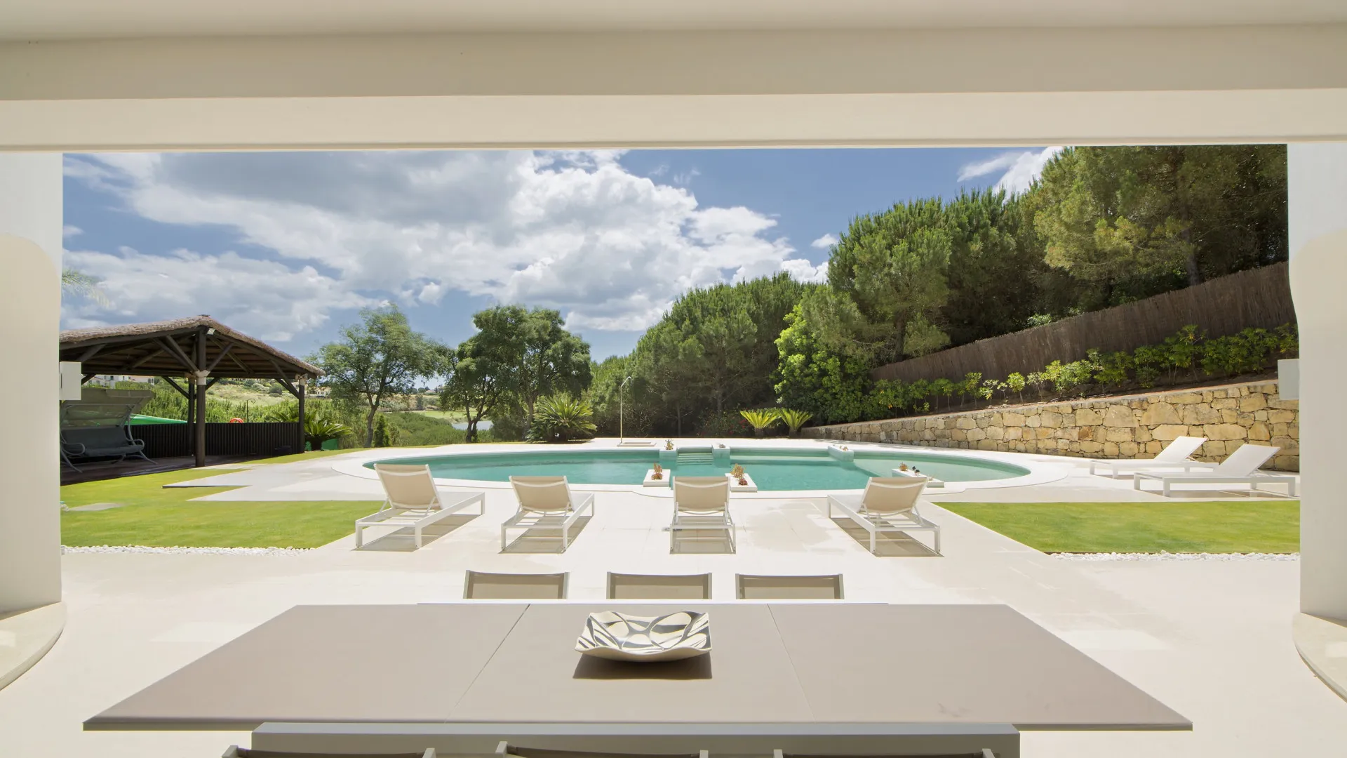 Villa de 7 dormitorios en venta en Zona G