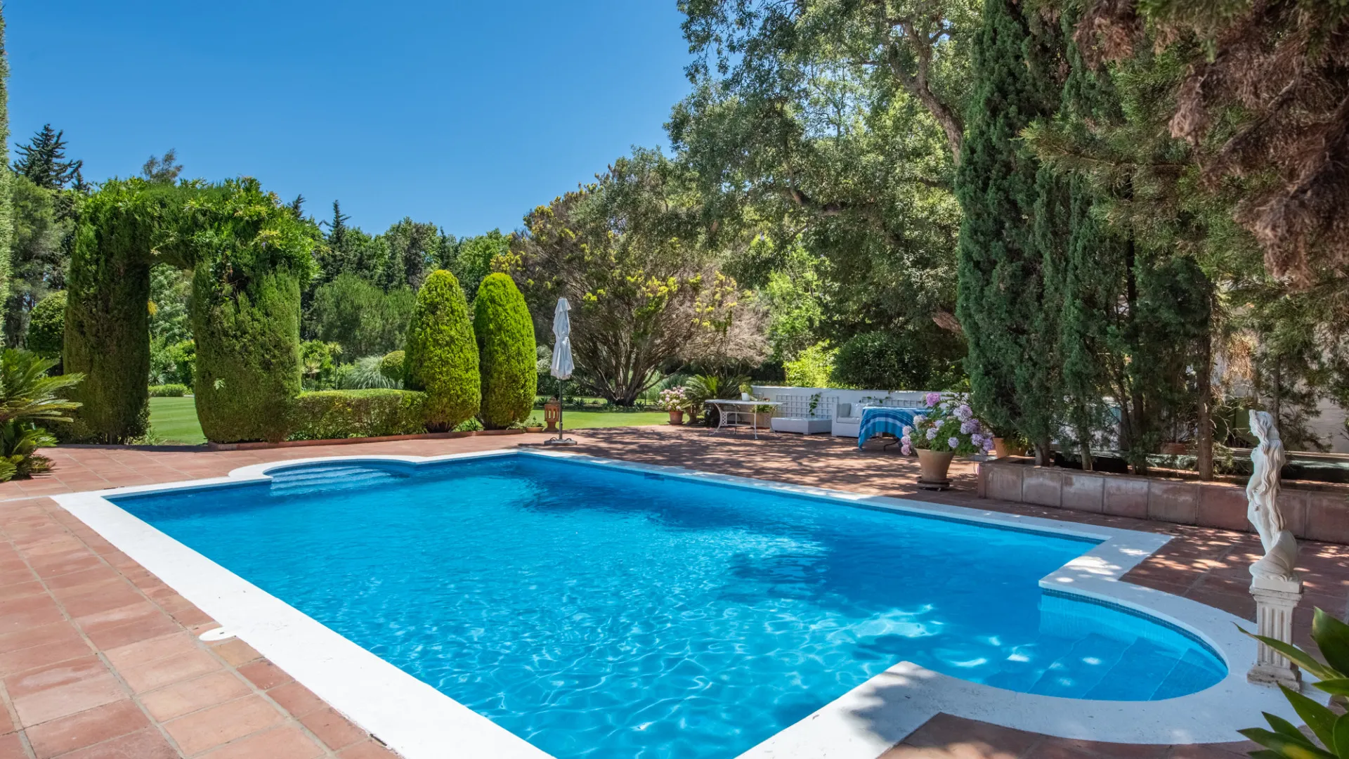 Se vende villa en Zona D