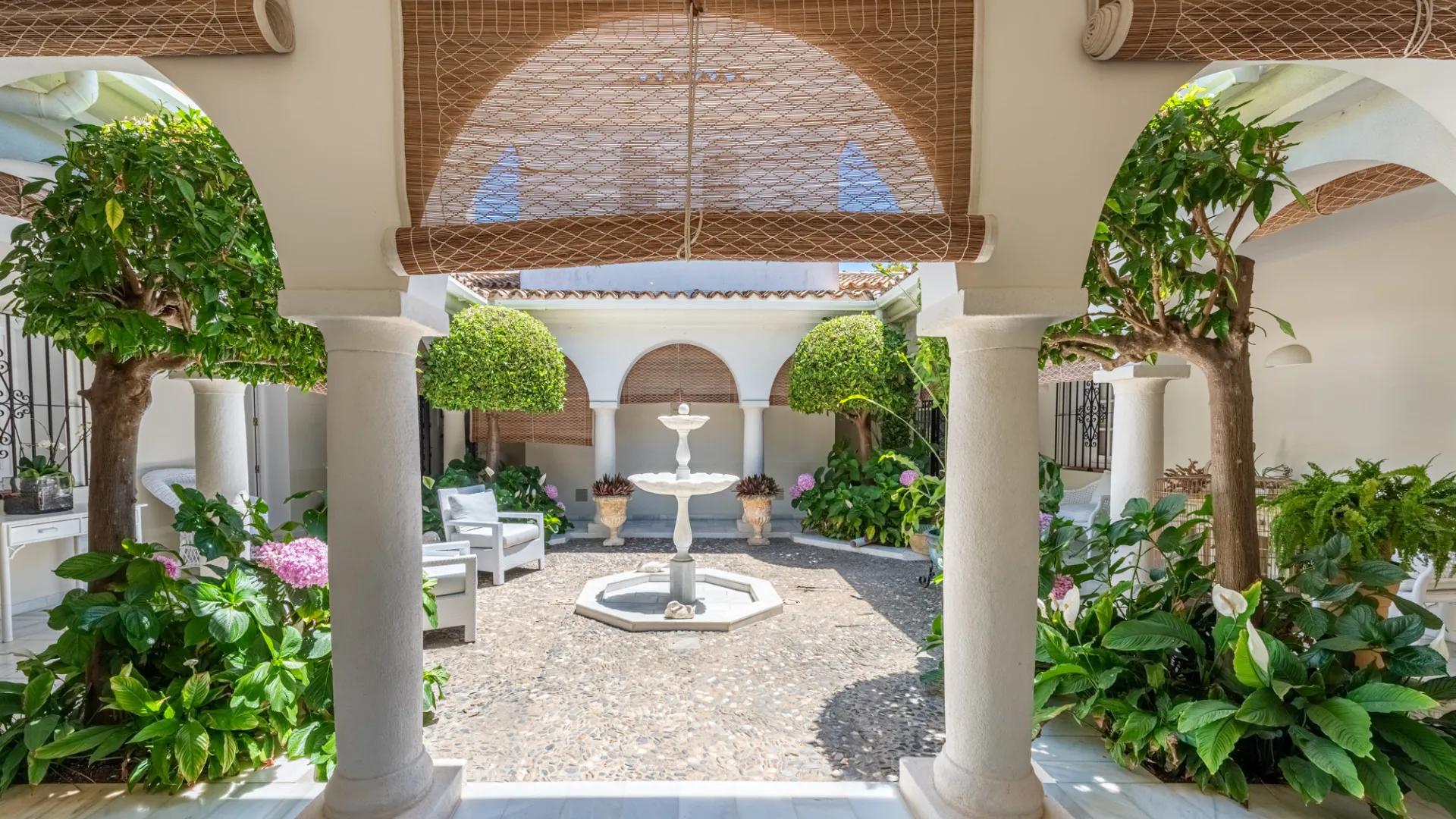 Se vende villa en Zona D
