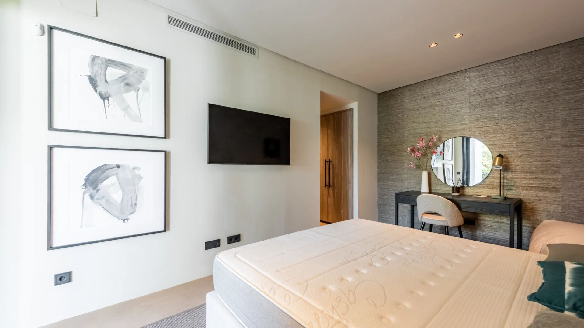 For sale 4 bedrooms apartment in Hacienda de Valderrama