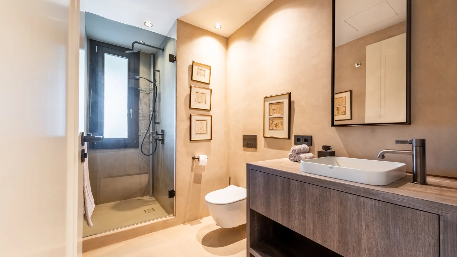 For sale 4 bedrooms apartment in Hacienda de Valderrama