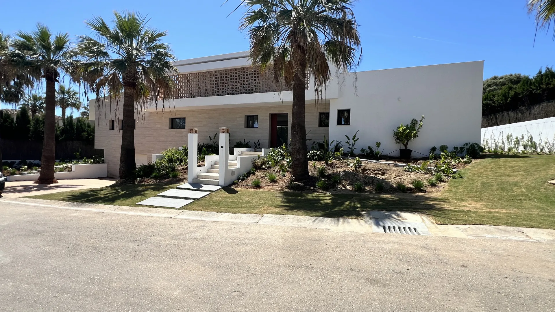 Villa with 6 bedrooms for sale in Zona B