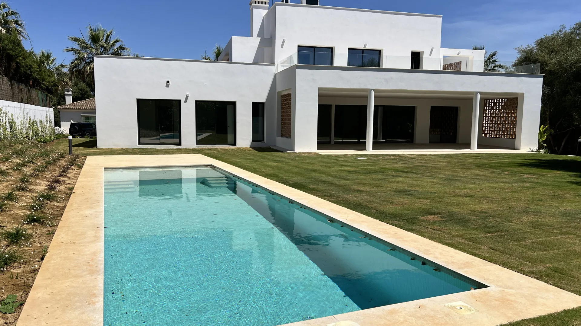 Villa with 6 bedrooms for sale in Zona B