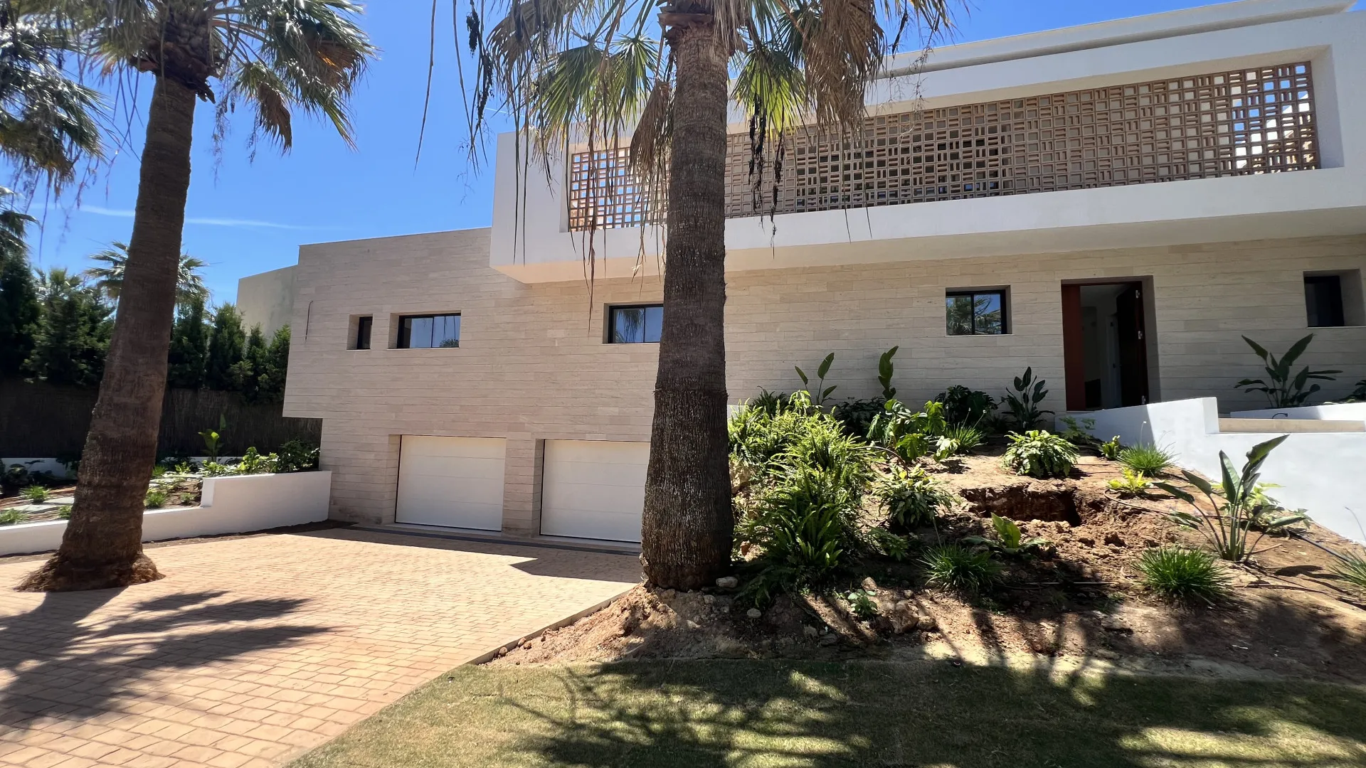 Villa with 6 bedrooms for sale in Zona B