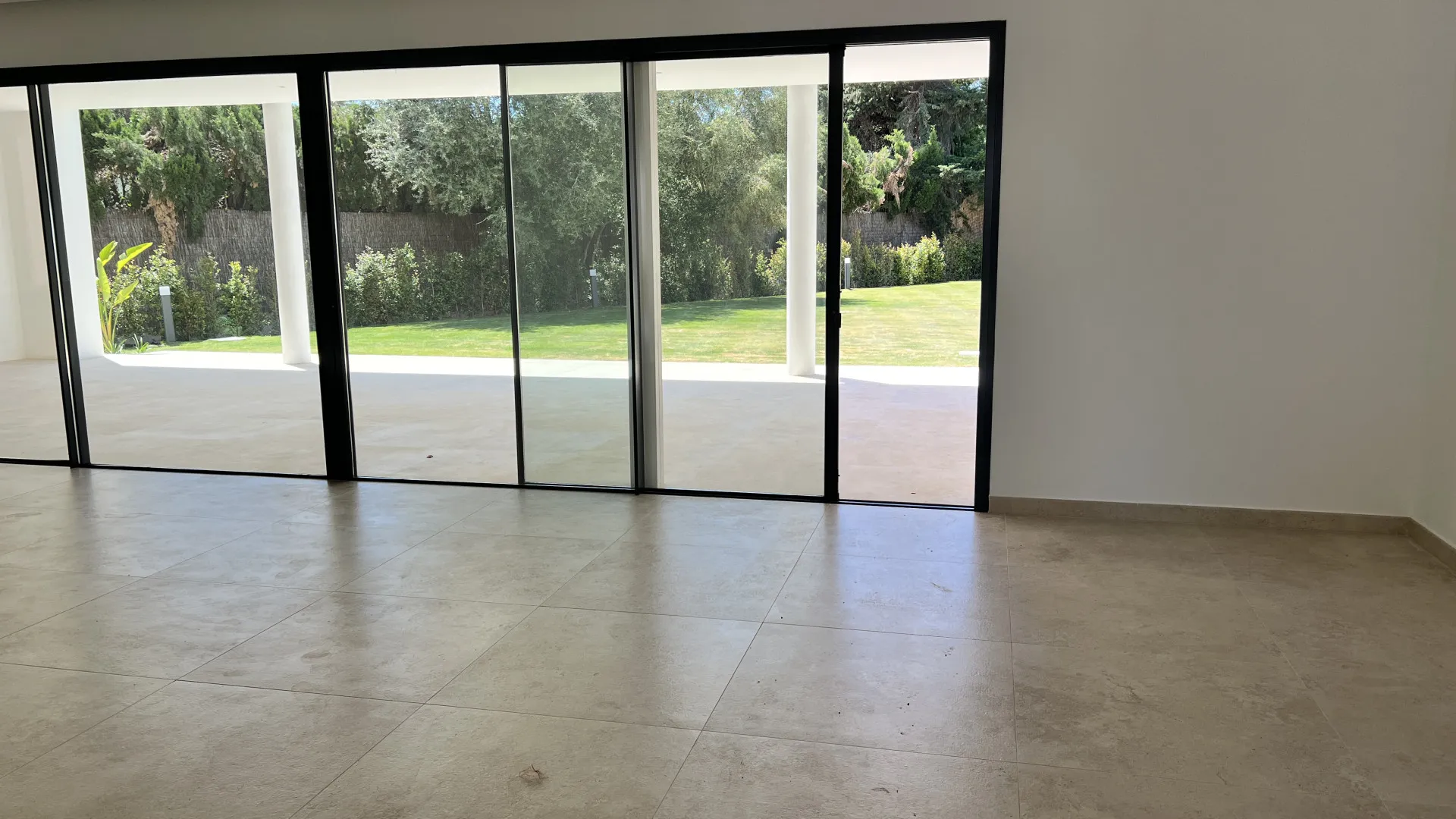 Villa with 6 bedrooms for sale in Zona B