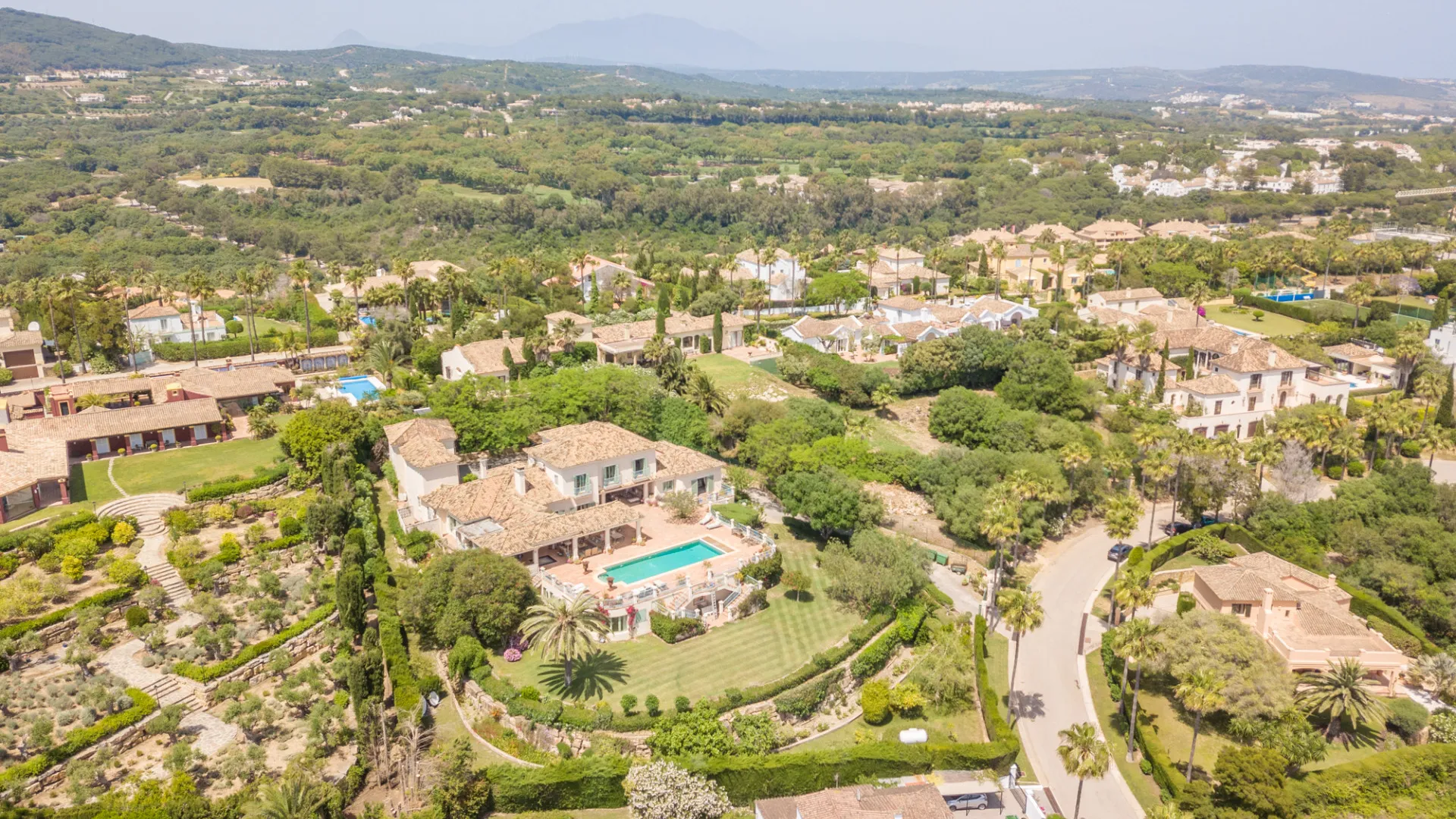 For sale villa in Zona F