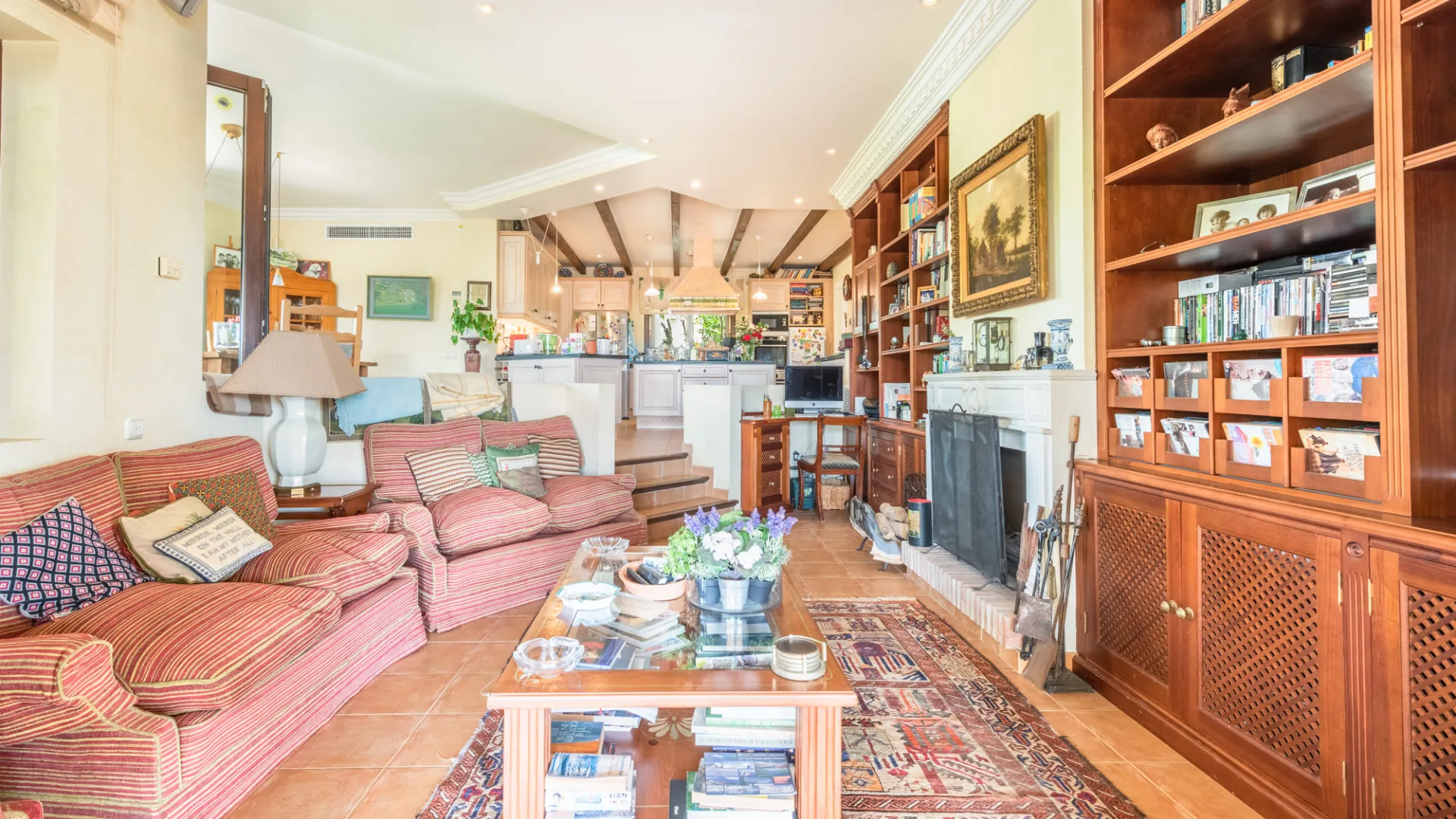 For sale villa in Zona F