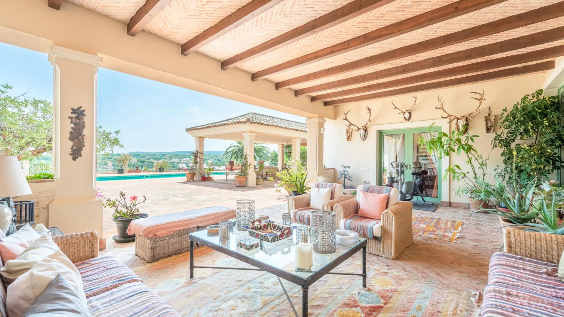 For sale villa in Zona F
