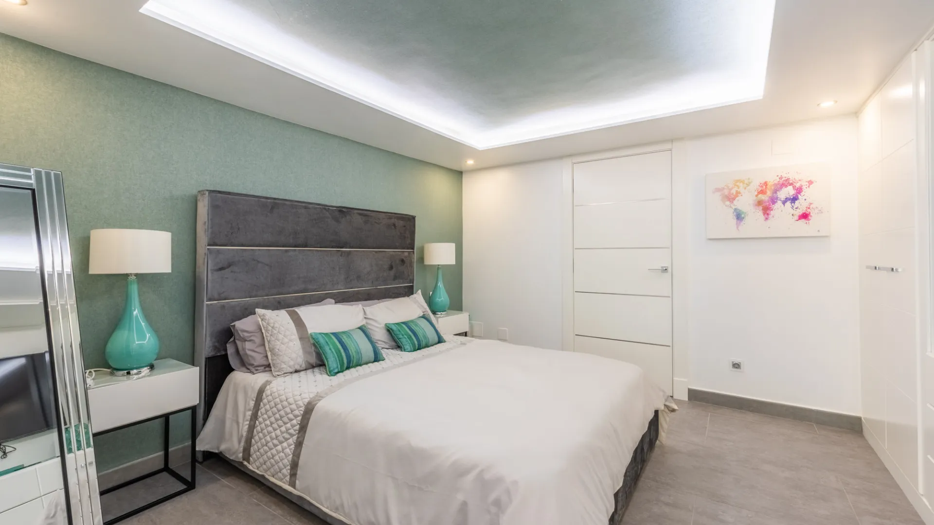 Villa en venta con 6 dormitorios en Reyes y Reinas