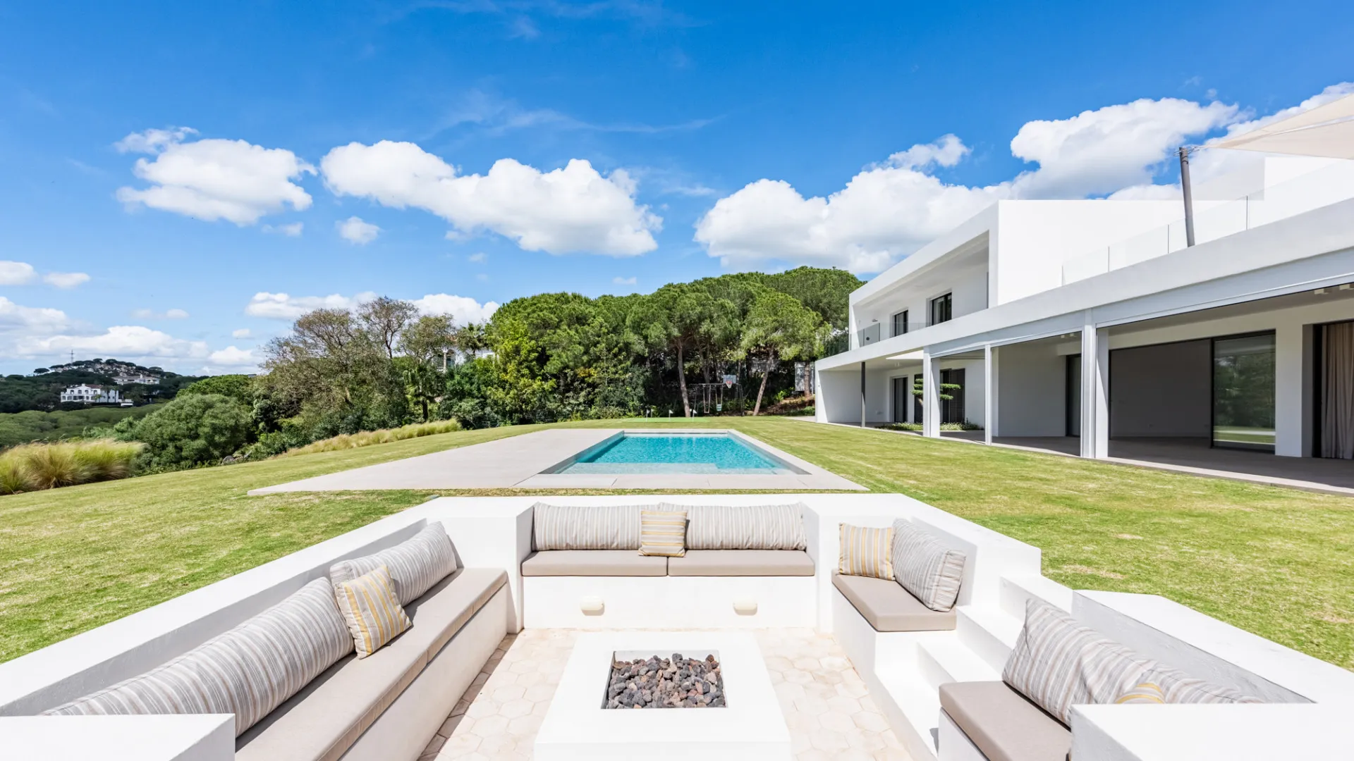 Comprar villa en Zona G