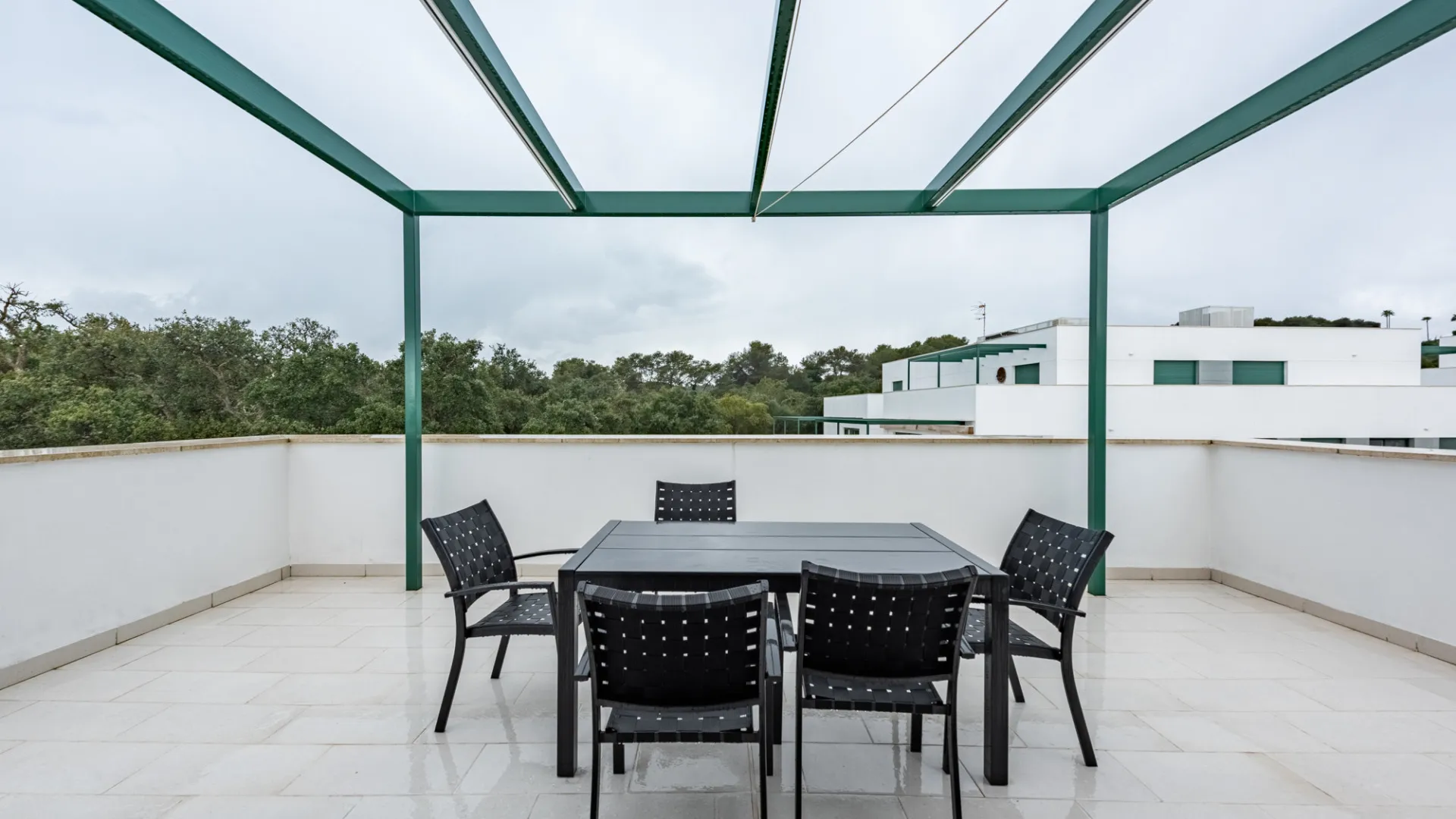 For sale 3 bedrooms penthouse in Senda Chica
