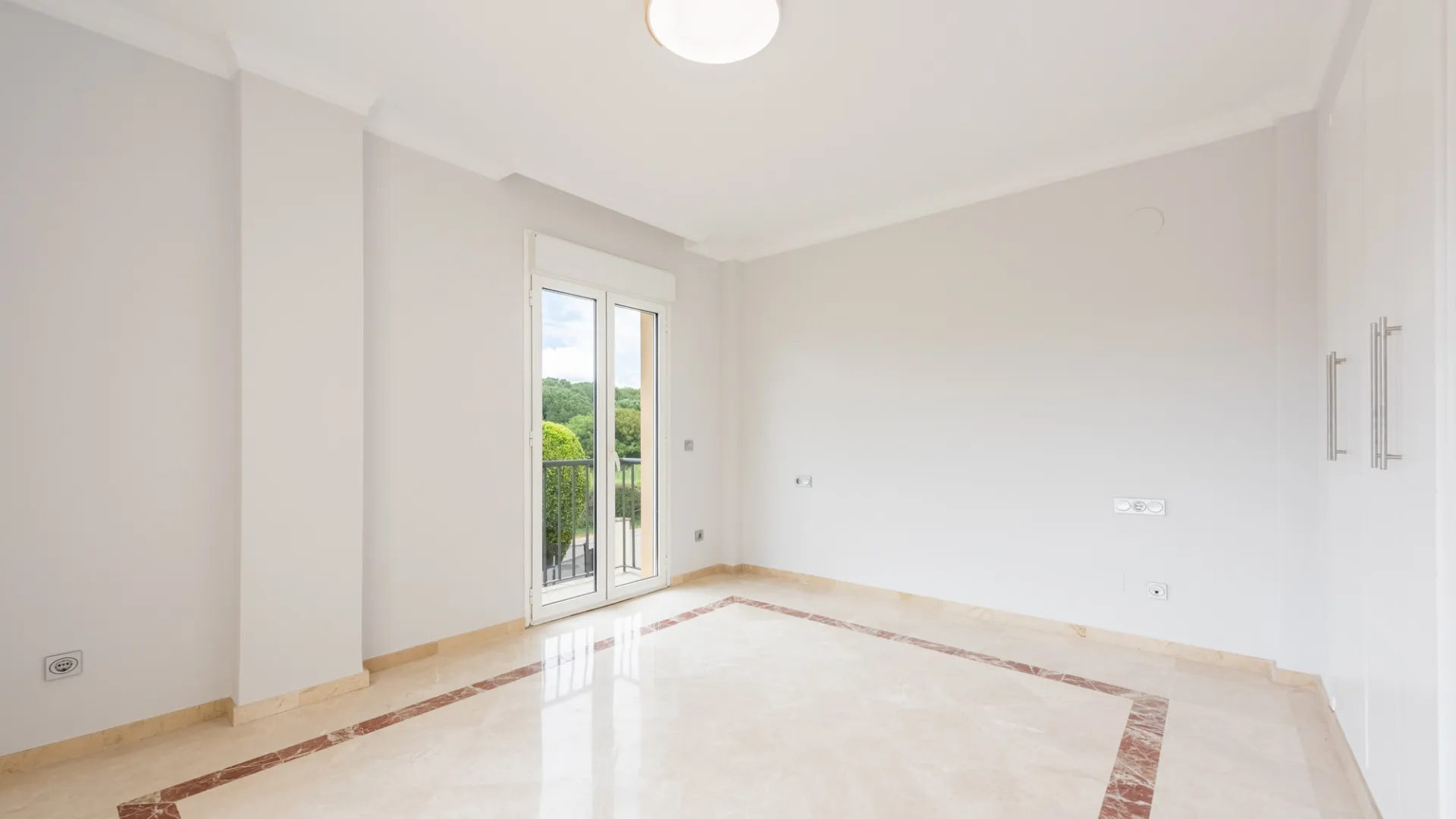 Pareado a la venta en San Roque Club con 3 dormitorios