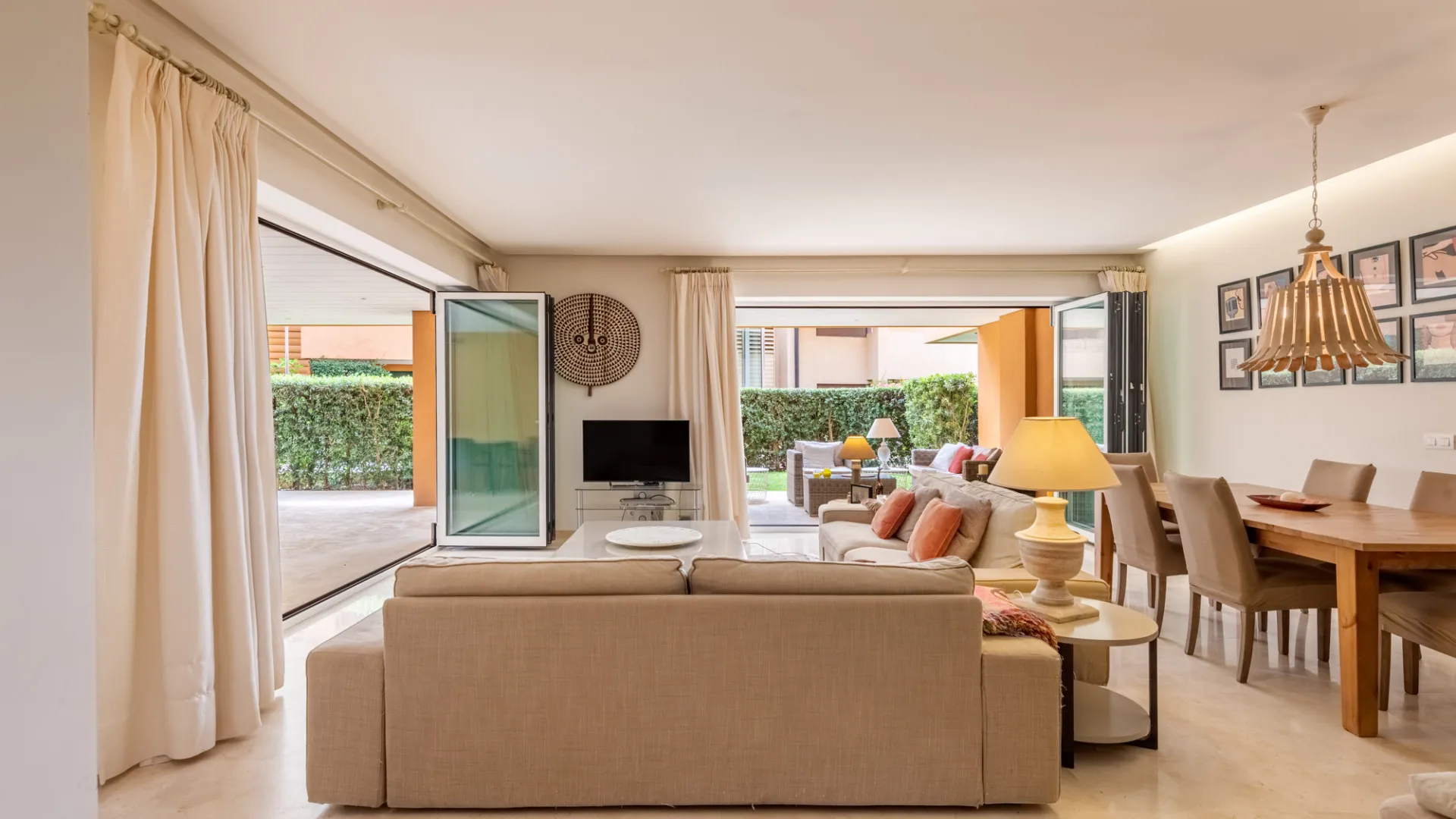 Buy ground floor apartment in Ribera del Marlin