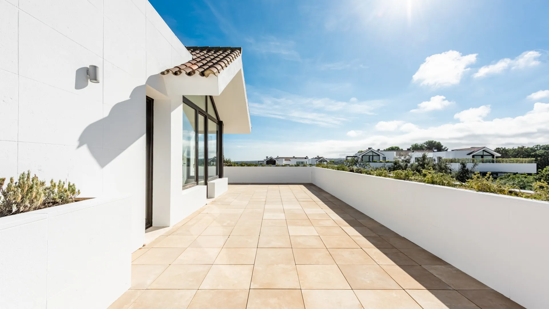 Buy duplex penthouse in Hacienda de Valderrama with 4 bedrooms