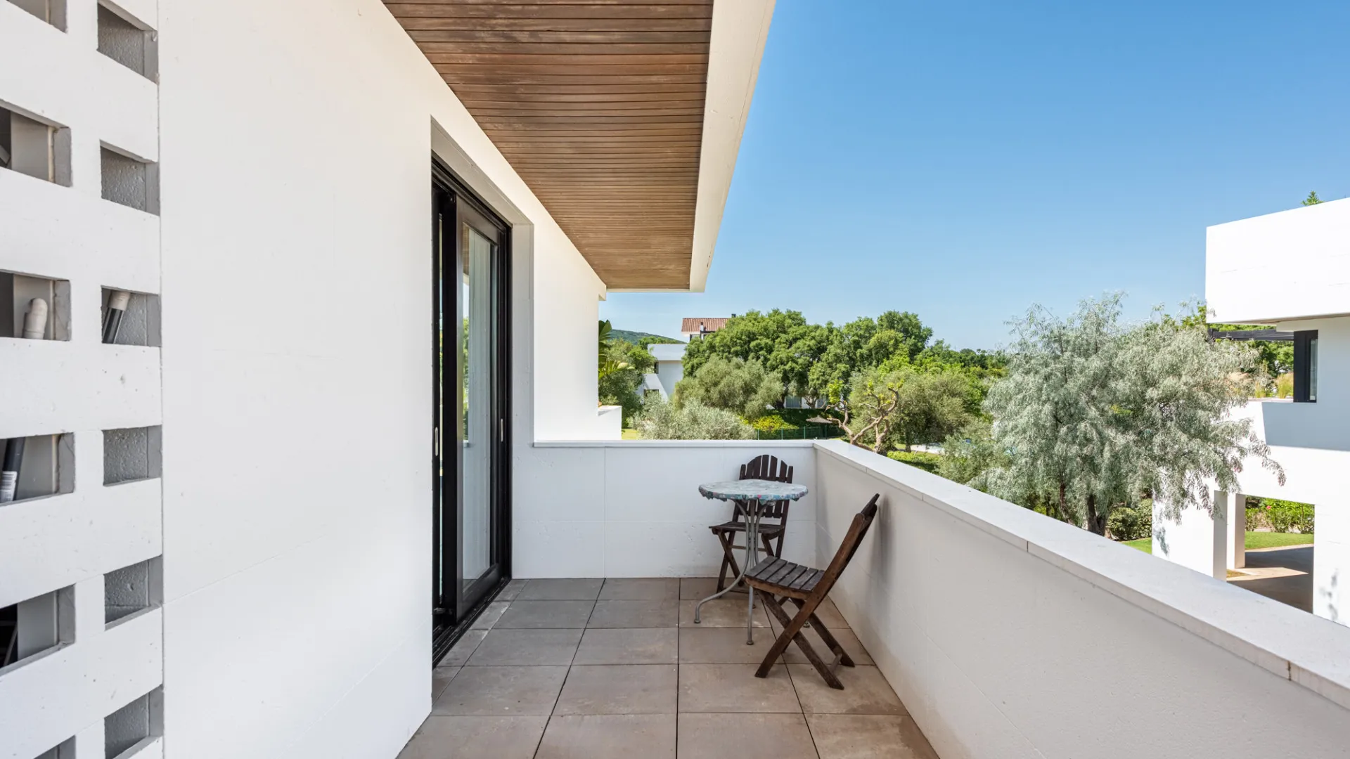 Hacienda de Valderrama 2 bedrooms duplex penthouse for sale