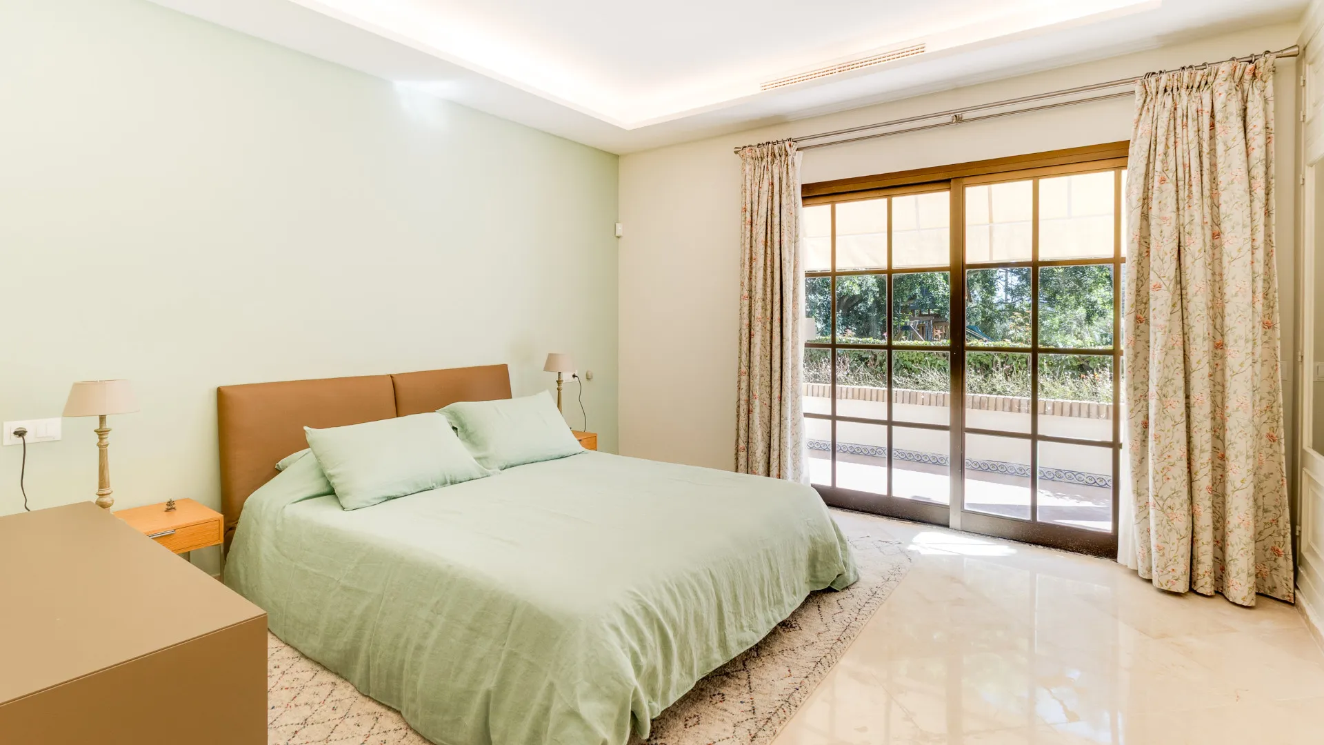 Villa de 6 dormitorios en venta en Zona D