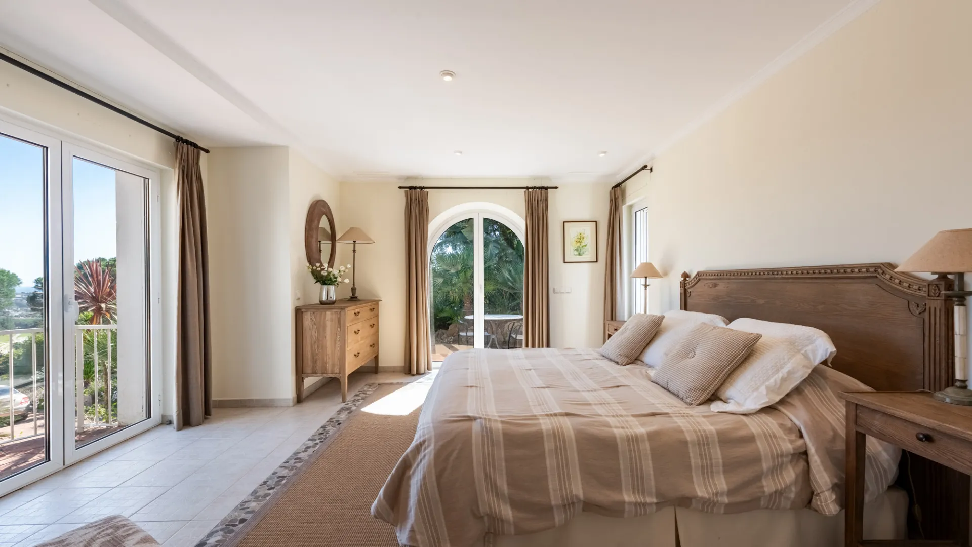 Villa for sale in Zona G with 4 bedrooms