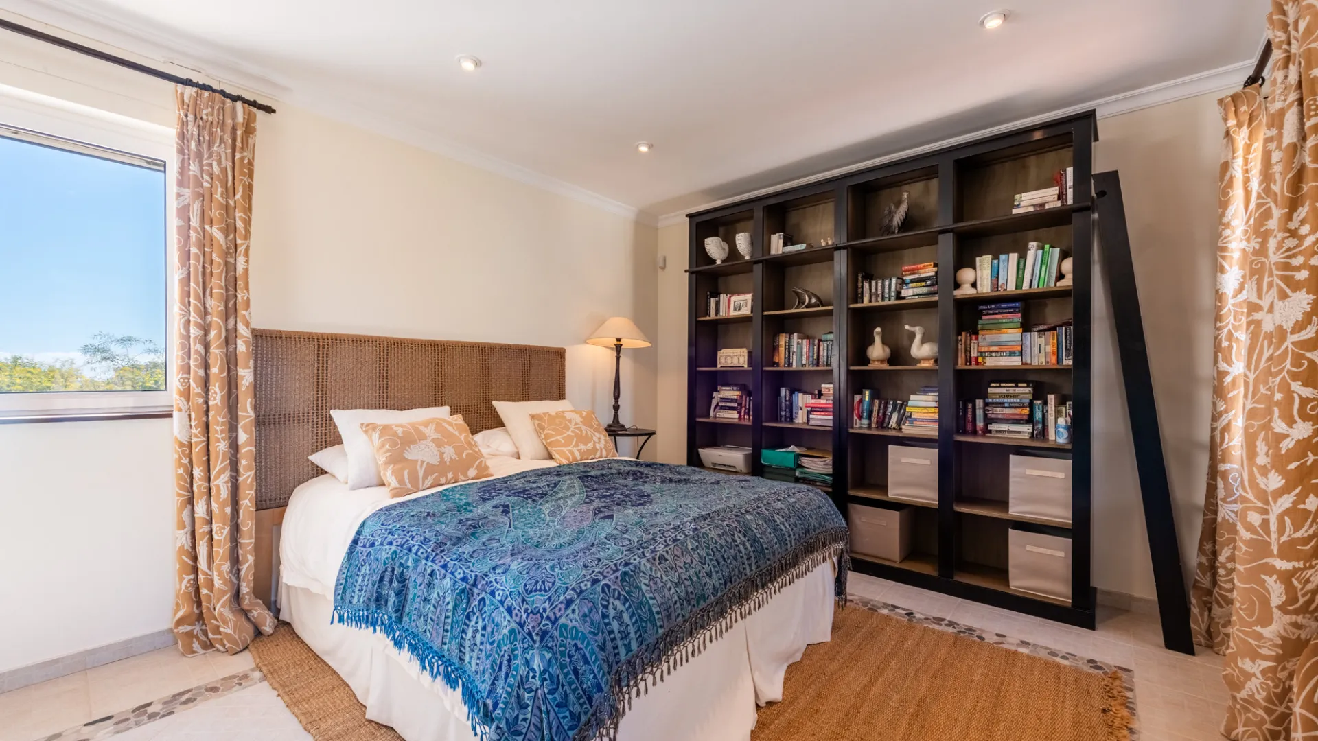 Villa for sale in Zona G with 4 bedrooms
