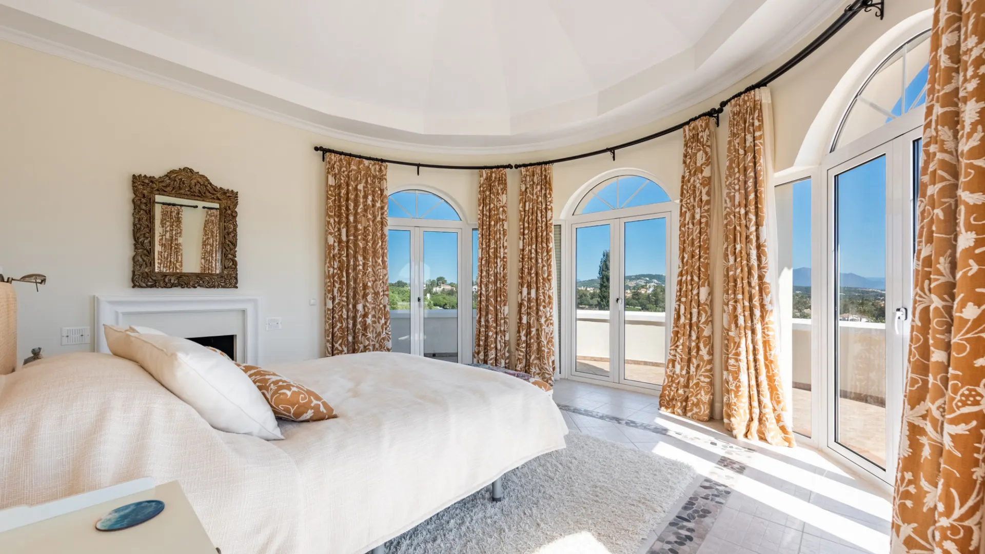 Villa for sale in Zona G with 4 bedrooms