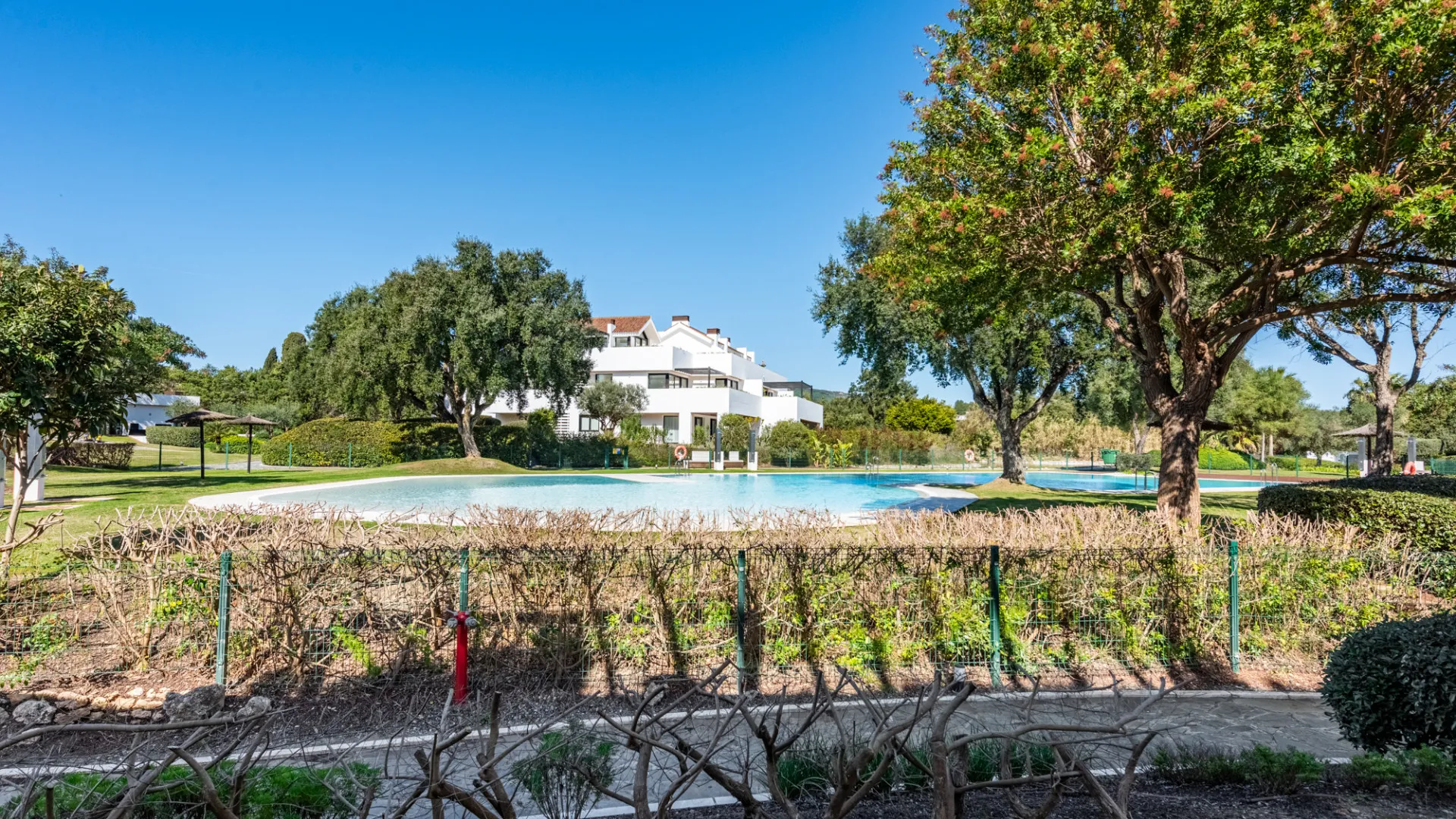 Buy ground floor apartment in Hacienda de Valderrama