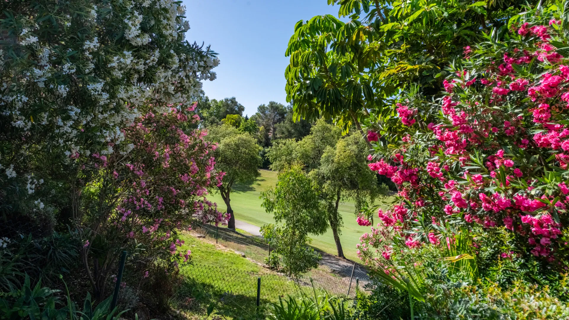 Villa en venta en Zona F