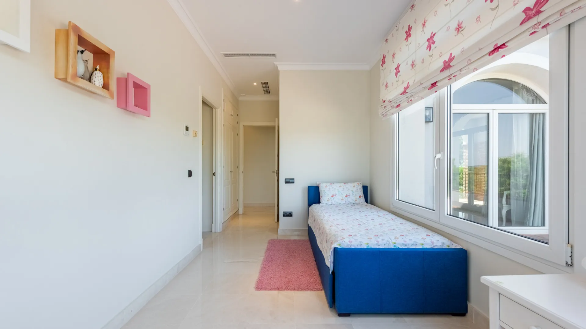 Villa en venta en Zona F