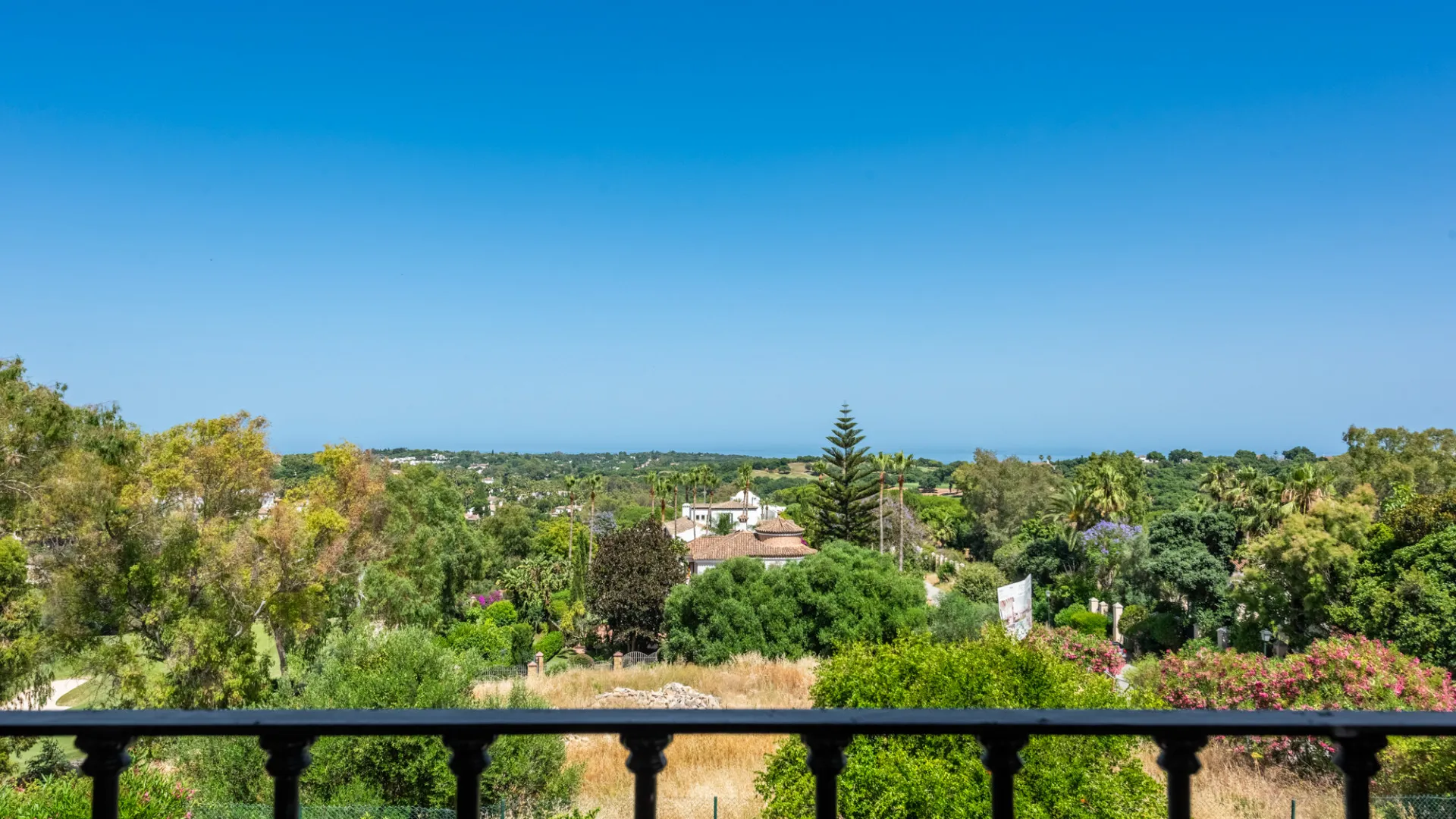 Villa en venta en Zona F