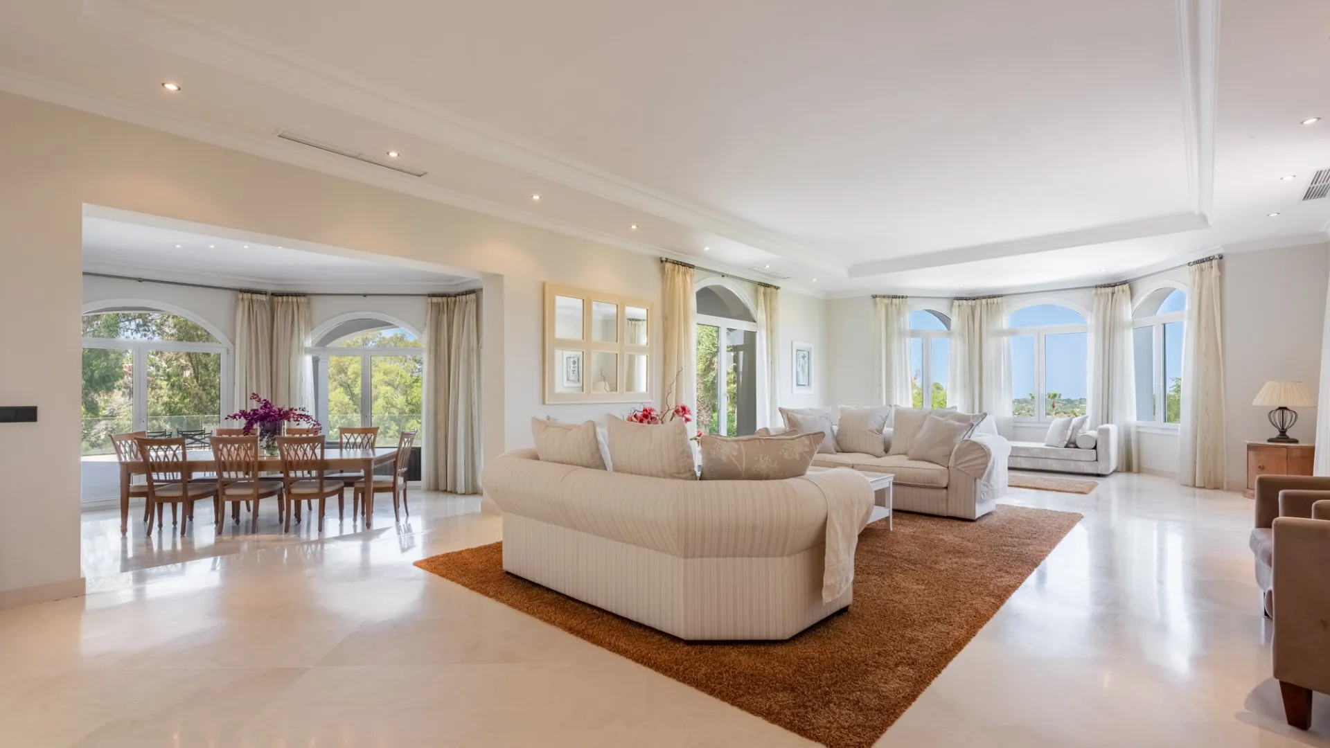 Villa en venta en Zona F