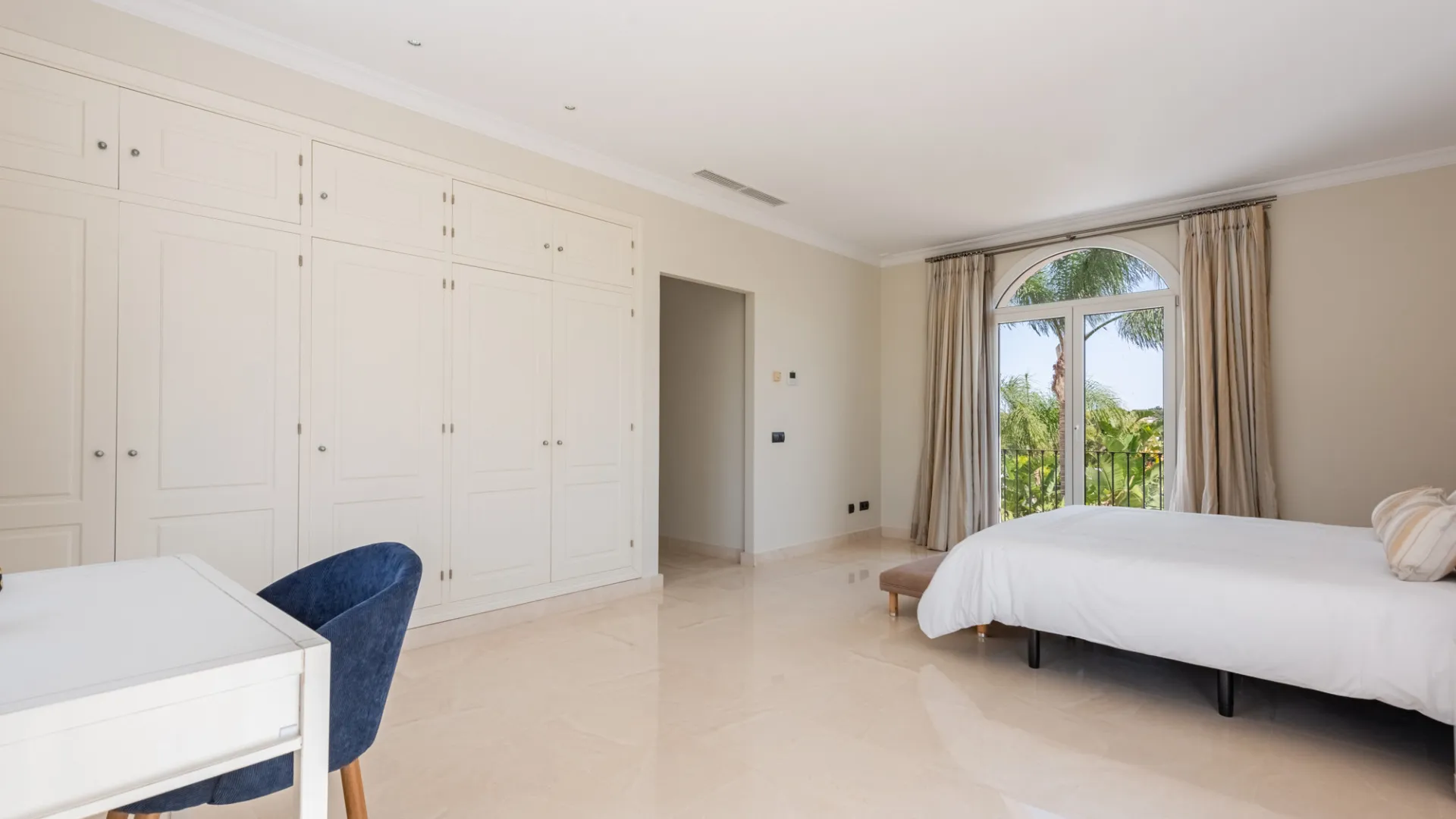 Villa en venta en Zona F