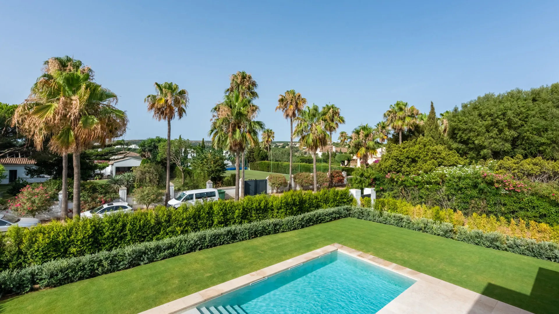 Villa for sale in Zona F