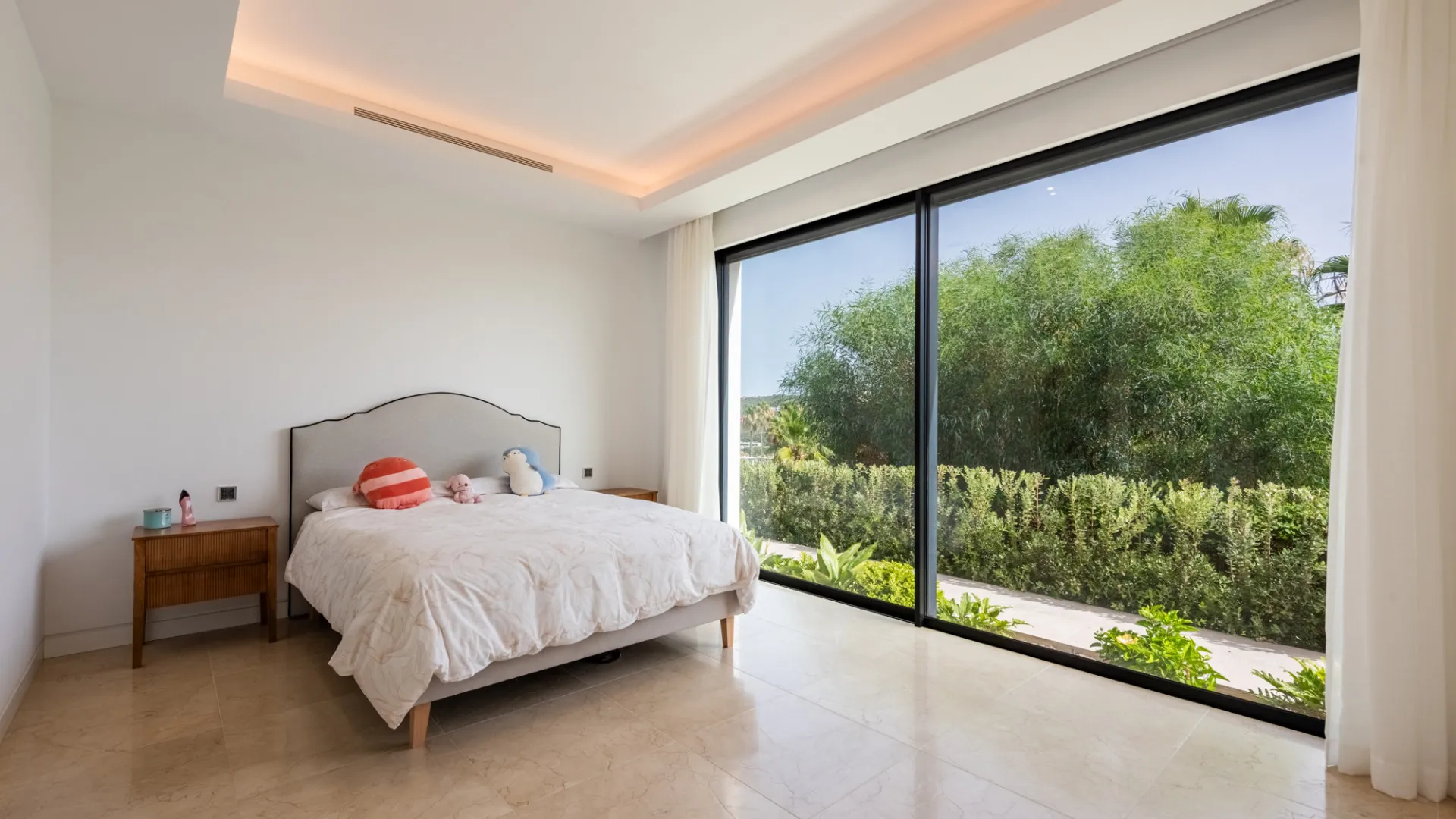 Villa for sale in Zona F