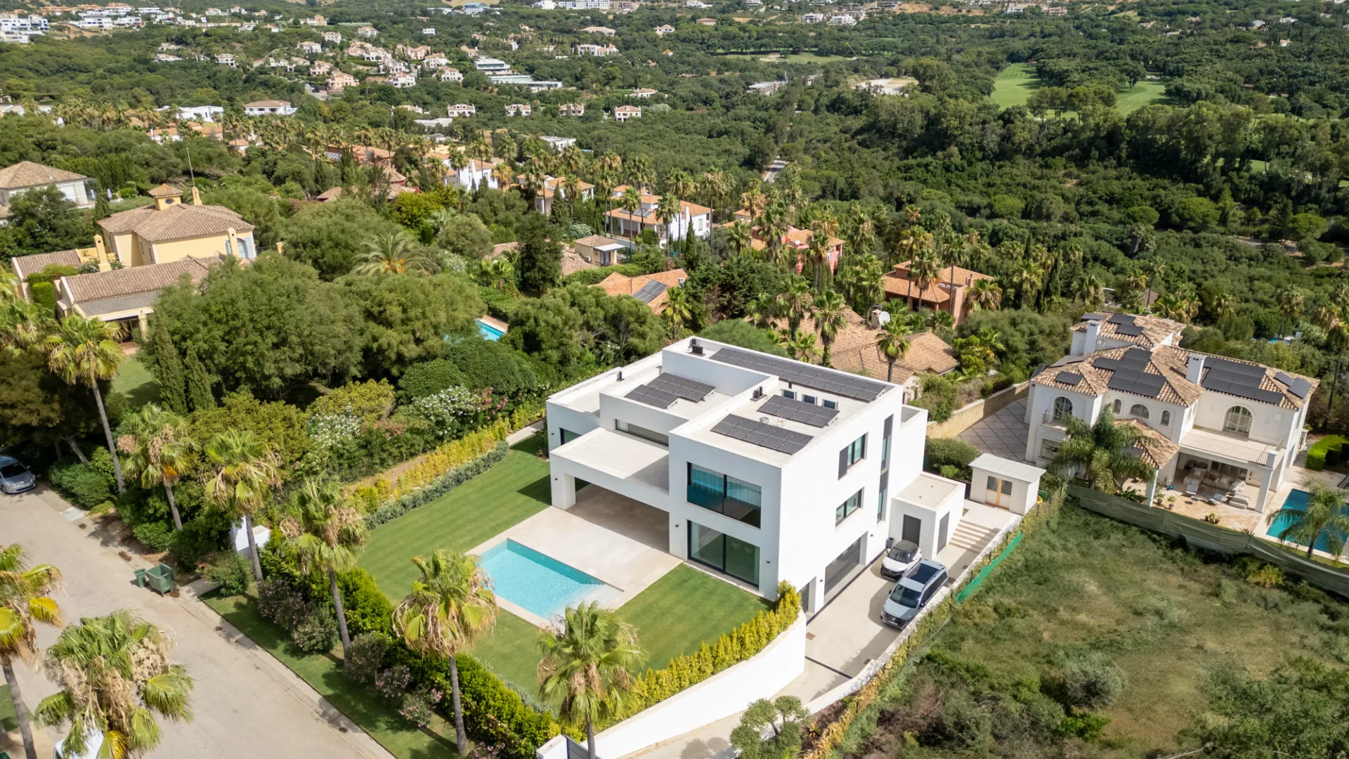 Villa for sale in Zona F