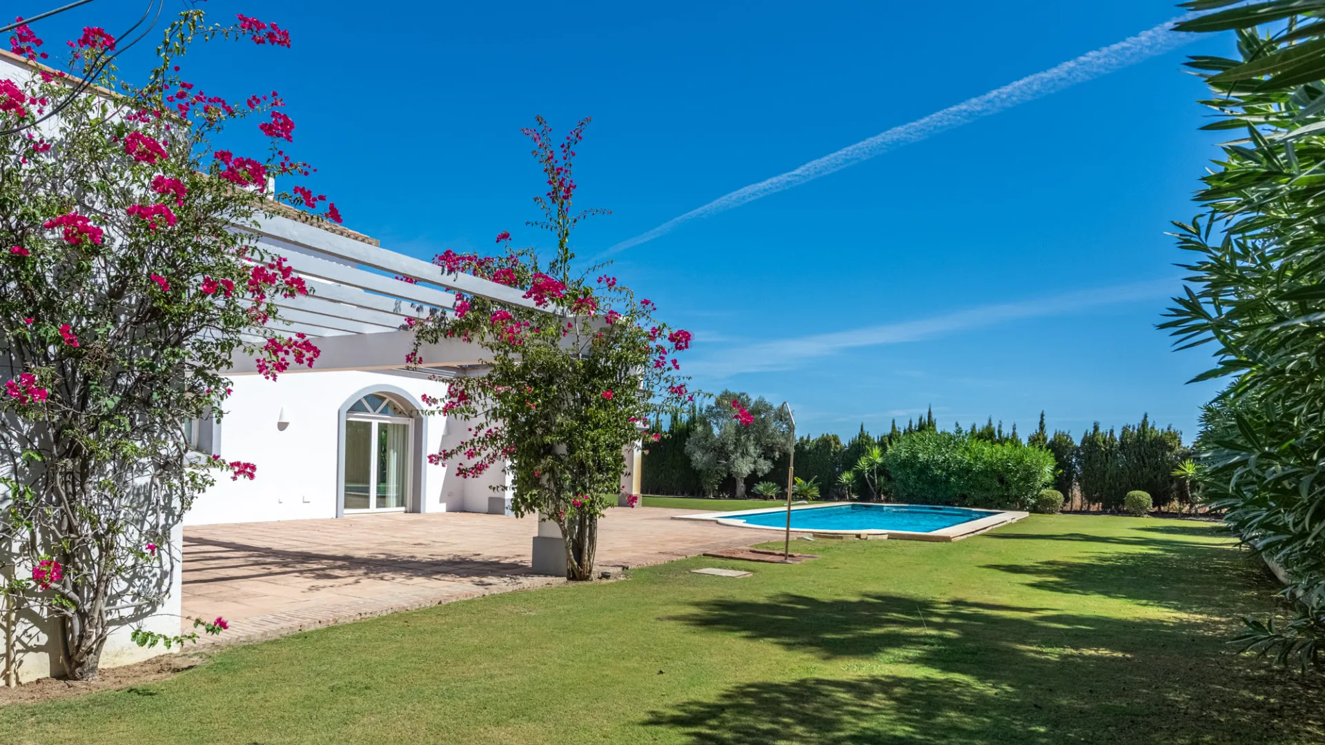 Zona L 5 bedrooms villa for sale