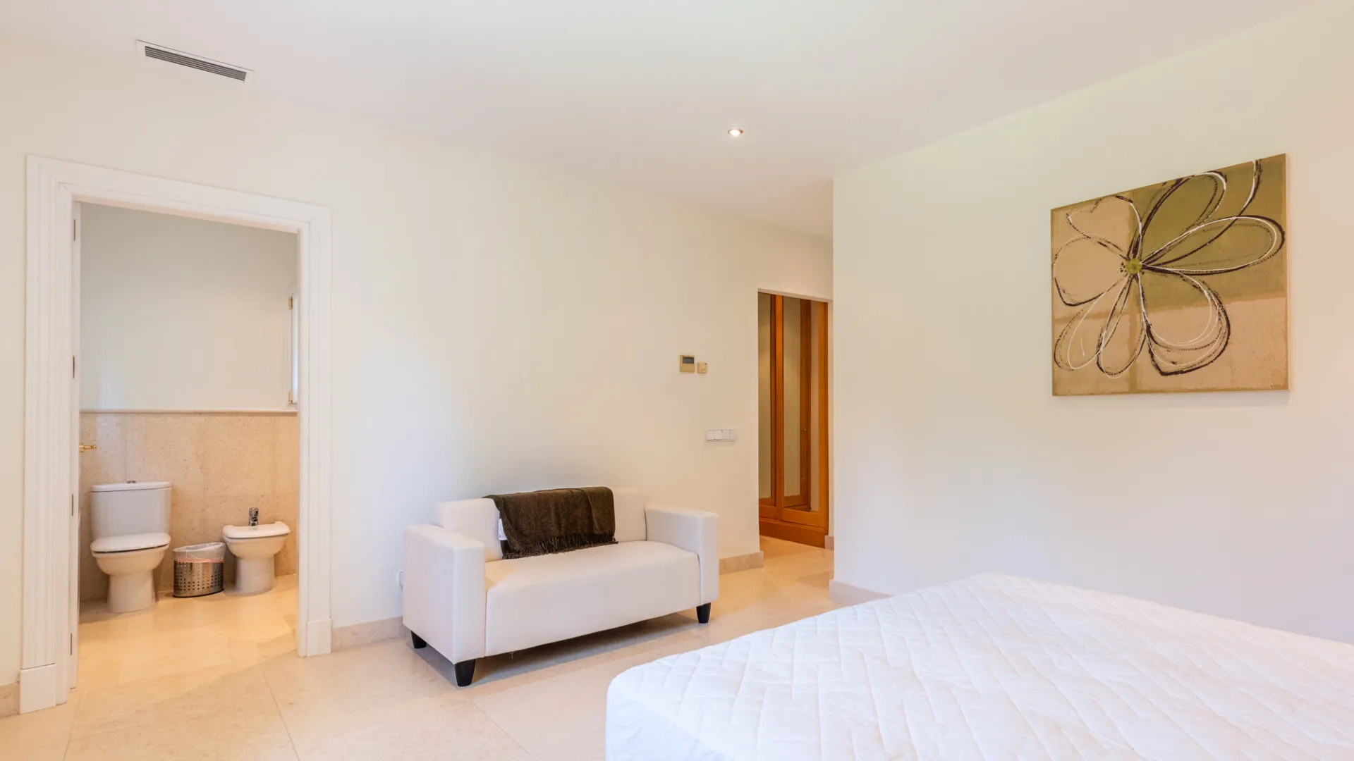 Zona L 5 bedrooms villa for sale