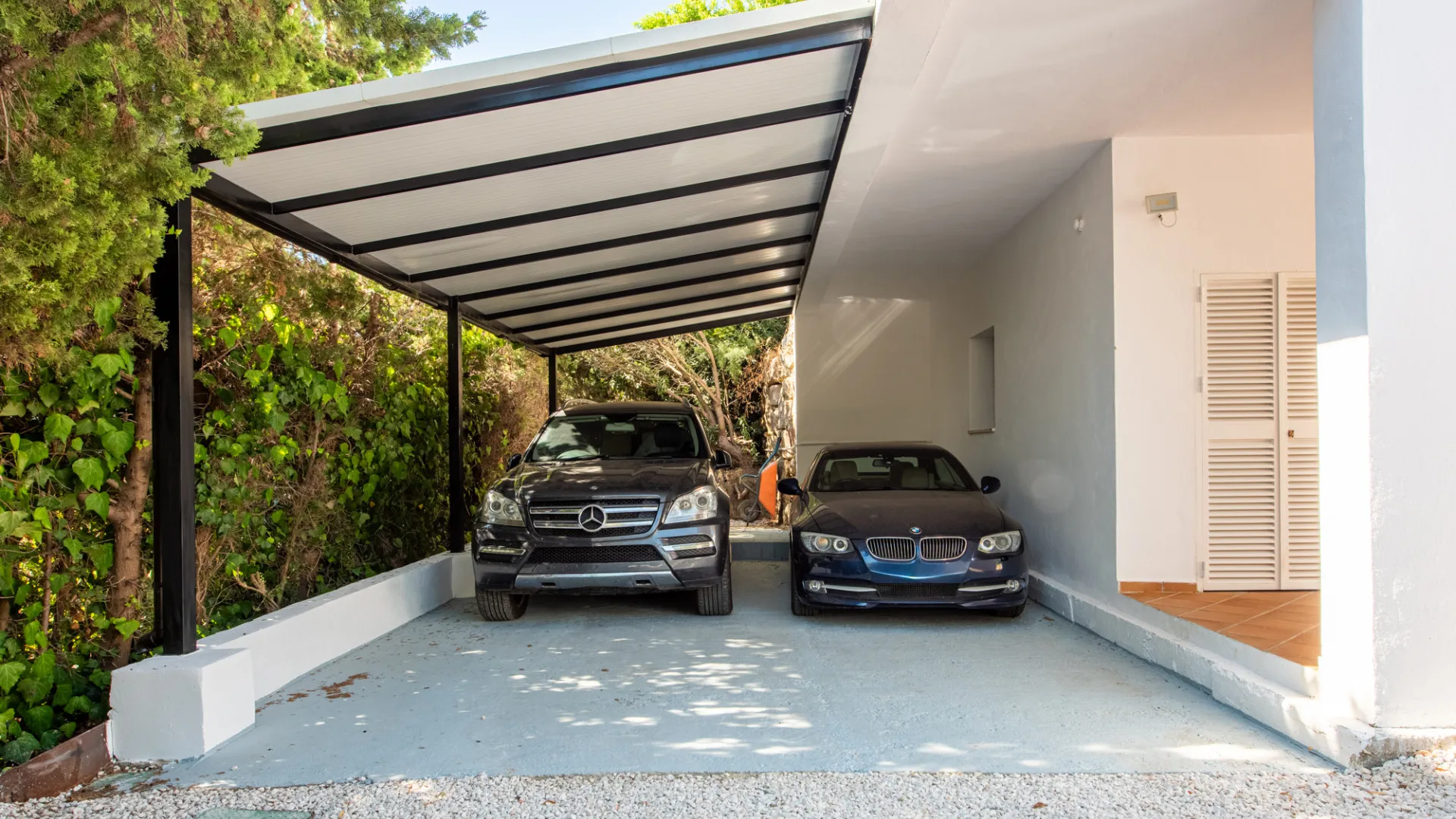 Villa for sale in Zona L with 4 bedrooms