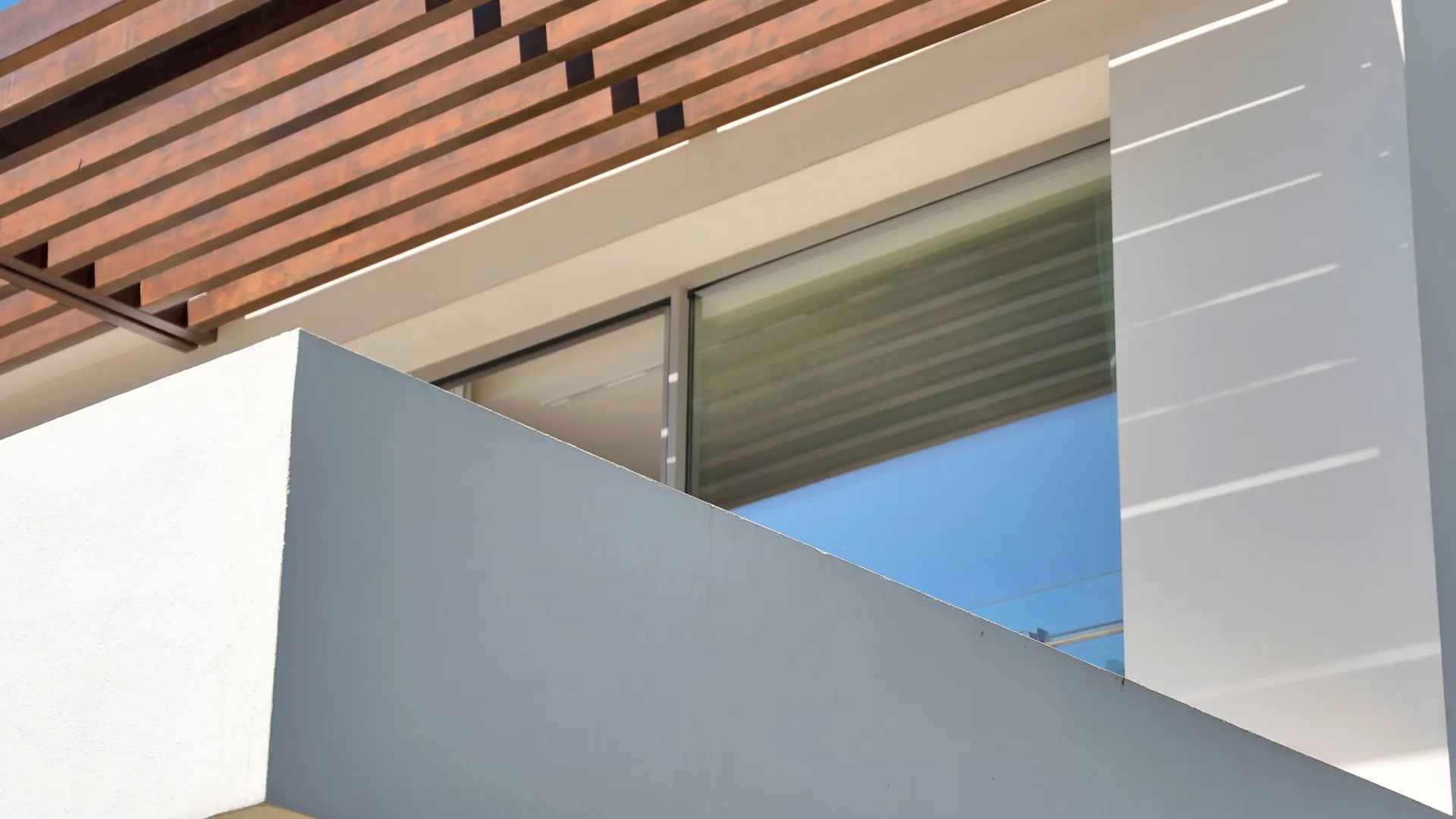 Buy villa in Benahavis with 5 bedrooms
