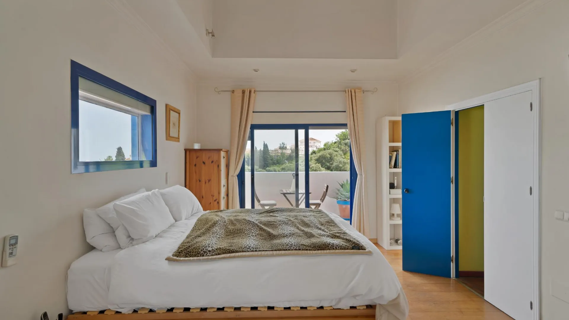 4 bedrooms villa for sale in Cerros del Aguila