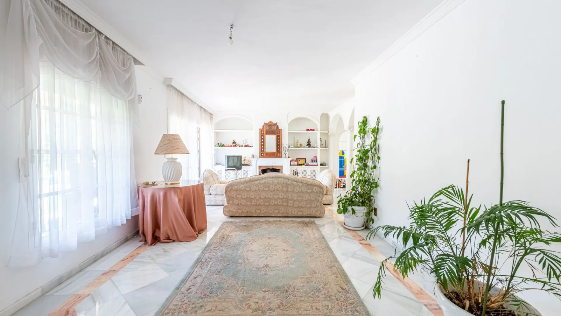 Xarblanca 8 bedrooms villa for sale